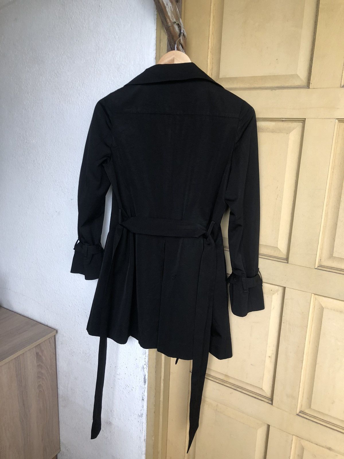 Yohji Yamamoto Yohji Yamamoto INED Japan Minimalist Trench Jacket Womens Size S / US 4 / IT 40 - 5 Thumbnail