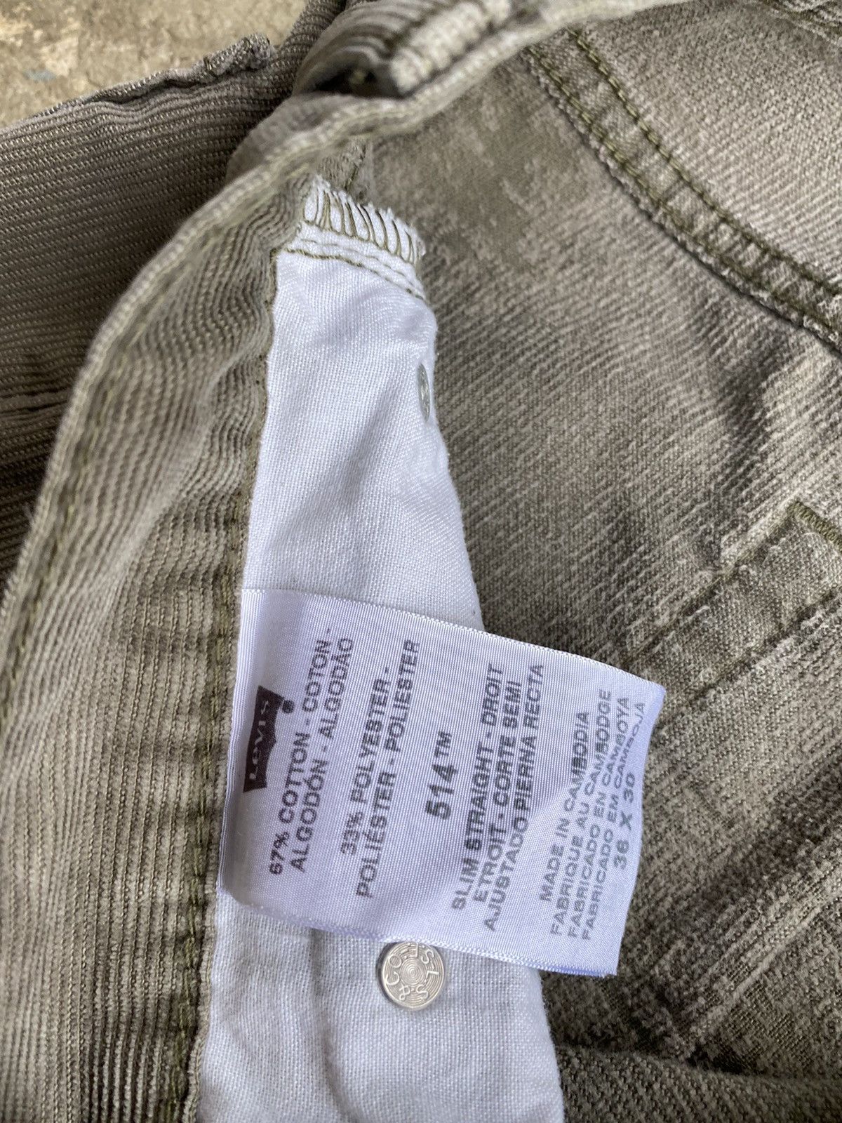 Levi's × Vintage Levi’s Crazy Y2K 514 Olive Corduroy Pants Size US 36 / EU 52 - 8 Thumbnail