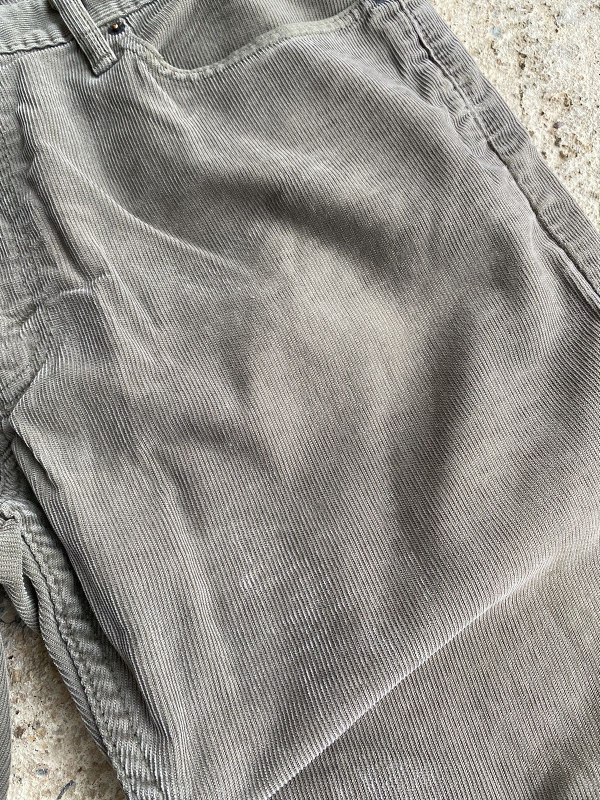 Levi's × Vintage Levi’s Crazy Y2K 514 Olive Corduroy Pants Size US 36 / EU 52 - 5 Thumbnail