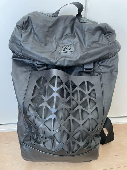 Y-3 × Yohji Yamamoto Perforated Crossbody Backpack Size ONE SIZE - 1 Thumbnail