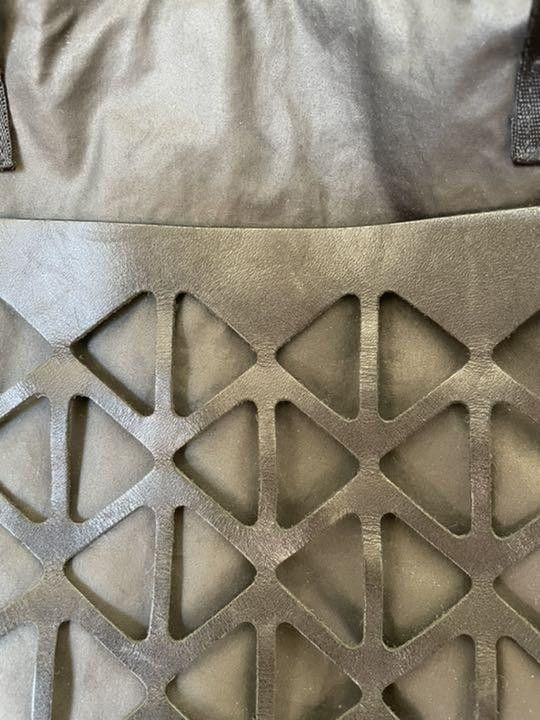 Y-3 × Yohji Yamamoto Perforated Crossbody Backpack Size ONE SIZE - 10 Thumbnail