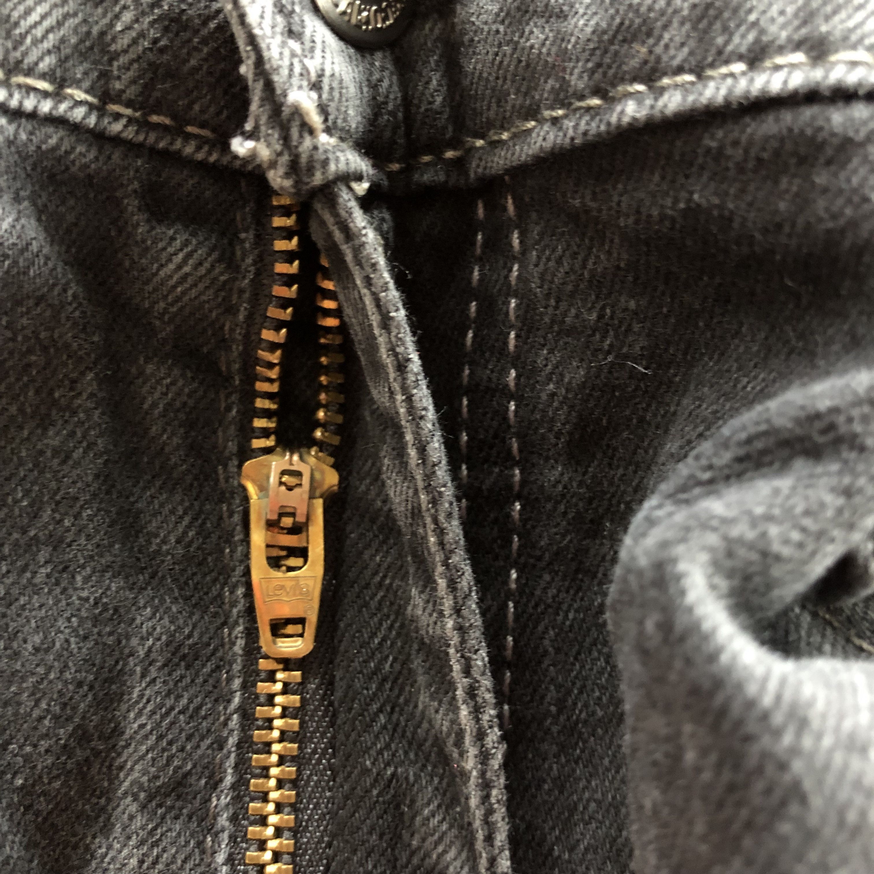 Levi's × Vintage Vintage Levis Black Jeans Levi's 514 Denim Pants BS46768. Size US 36 / EU 52 - 11 Thumbnail