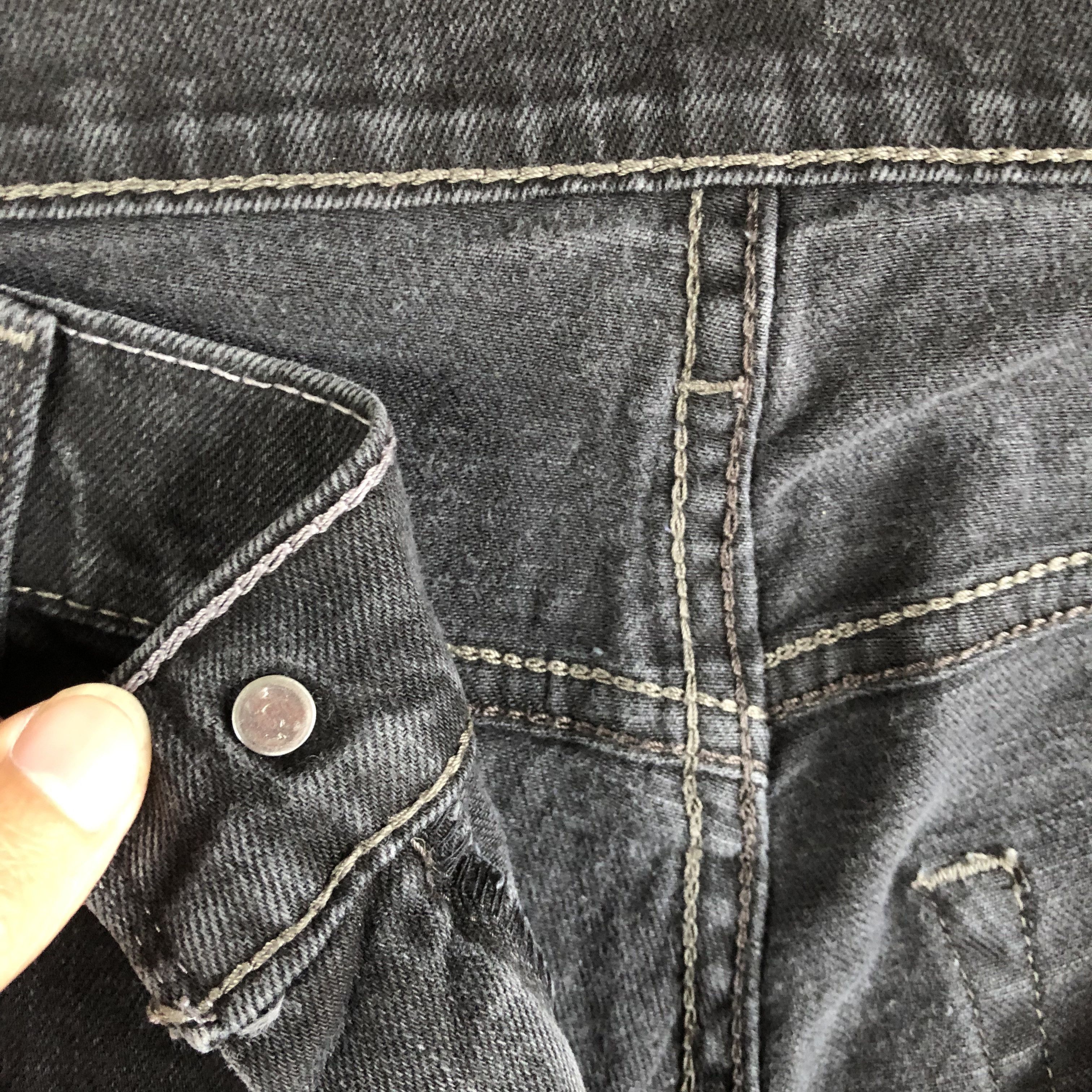 Levi's × Vintage Vintage Levis Black Jeans Levi's 514 Denim Pants BS46768. Size US 36 / EU 52 - 7 Thumbnail