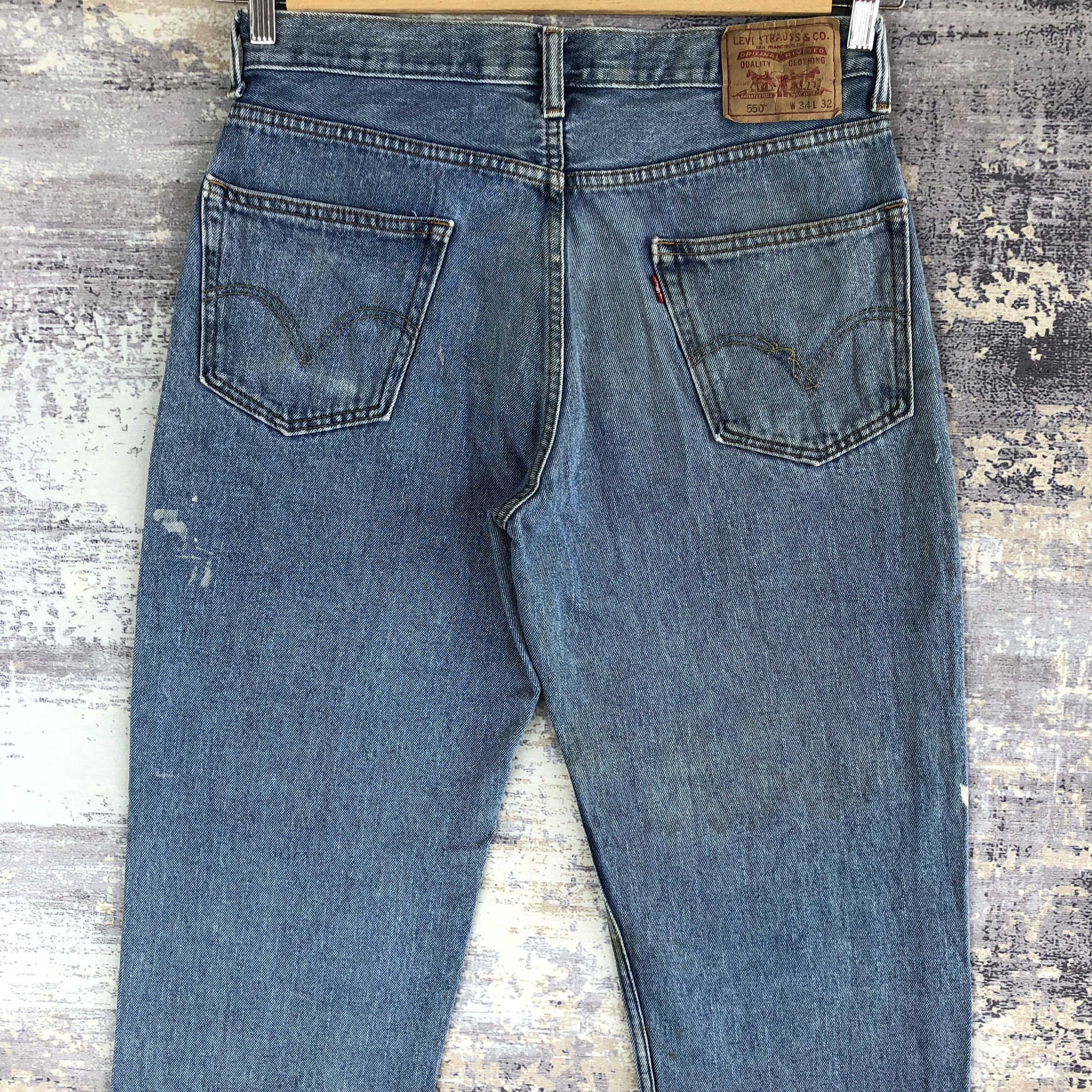 Levi's × Vintage Vintage Levi's 550 Jeans Levis Baggy Levis Painter Denim Size US 32 / EU 48 - 4 Thumbnail