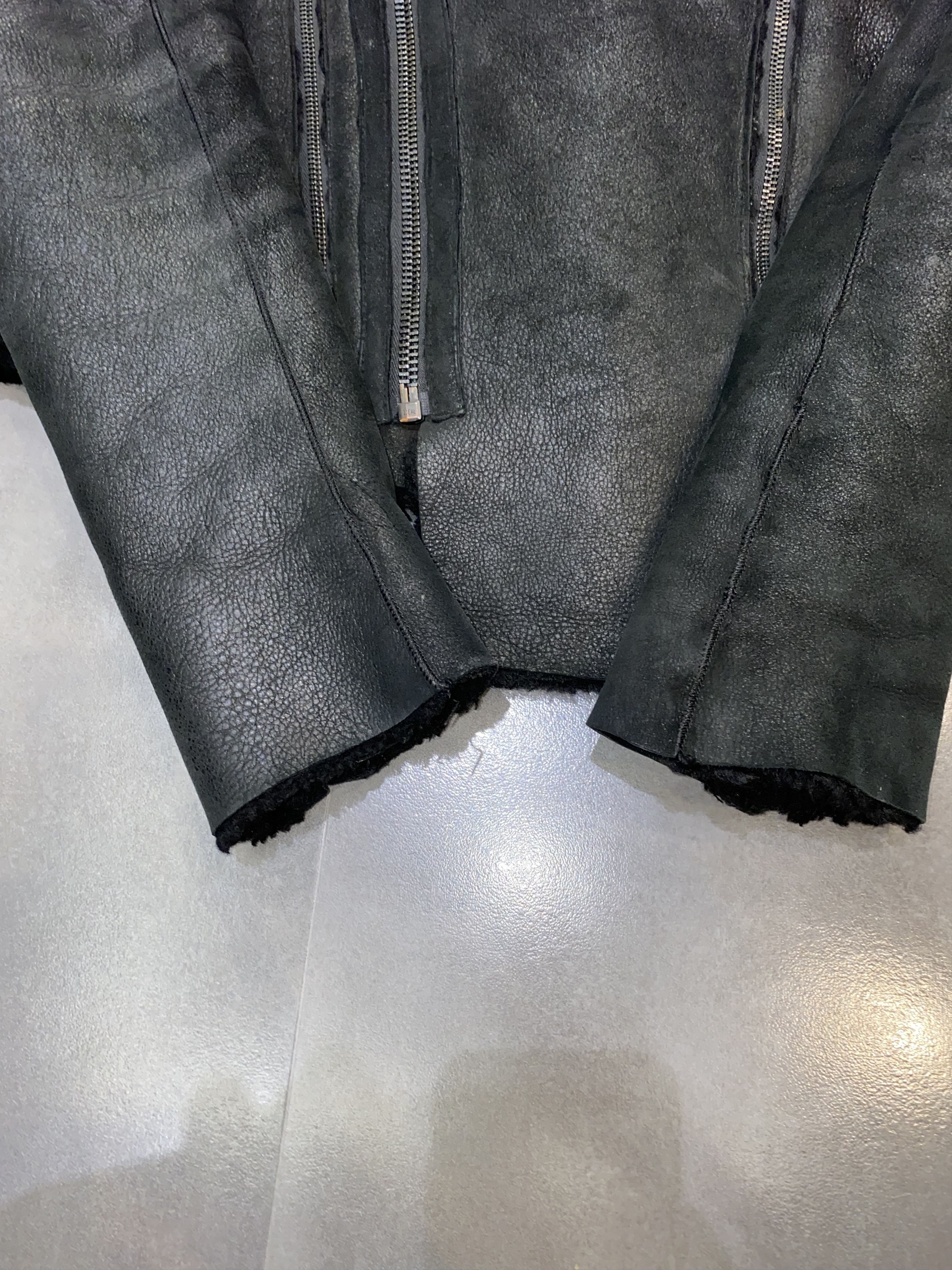Helmut Lang Helmut Lang Abstract Assymetrical Shearling Leather Jacket Size L / US 10 / IT 46 - 13 Thumbnail