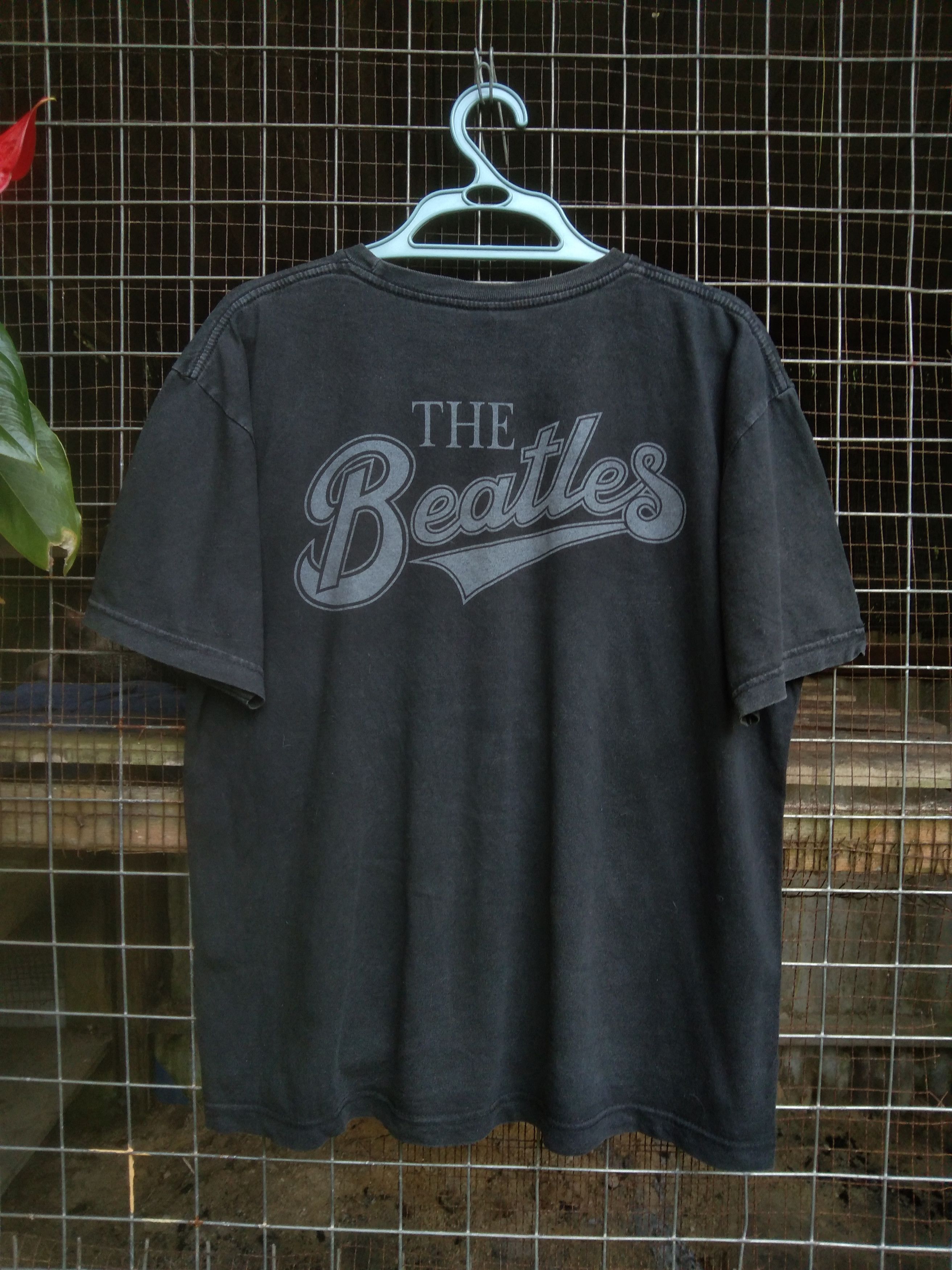 Band Tees THE BEATLES 'LET IT BE' T-SHIRT Size US L / EU 52-54 / 3 - 4 Thumbnail
