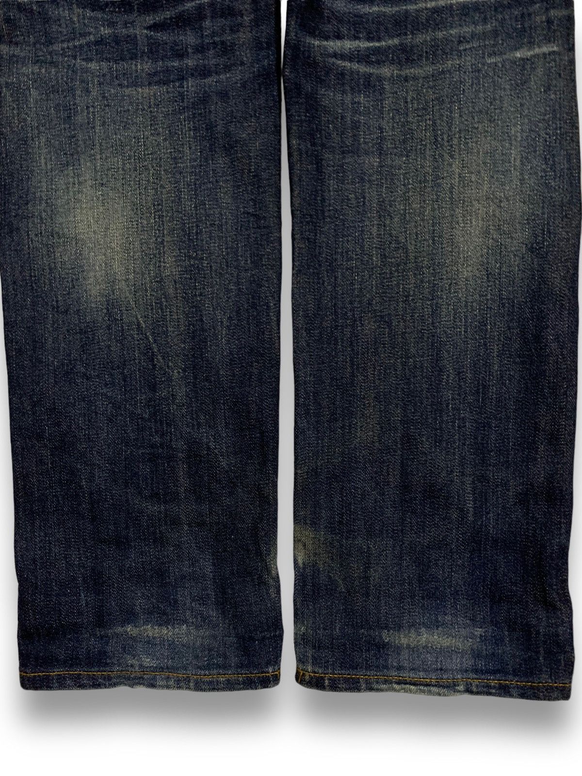 Jun Takahashi Y2K Uniqlo S002 Selvedge Dark Mud Wash Distressed Jeans Size US 31 - 16 Thumbnail