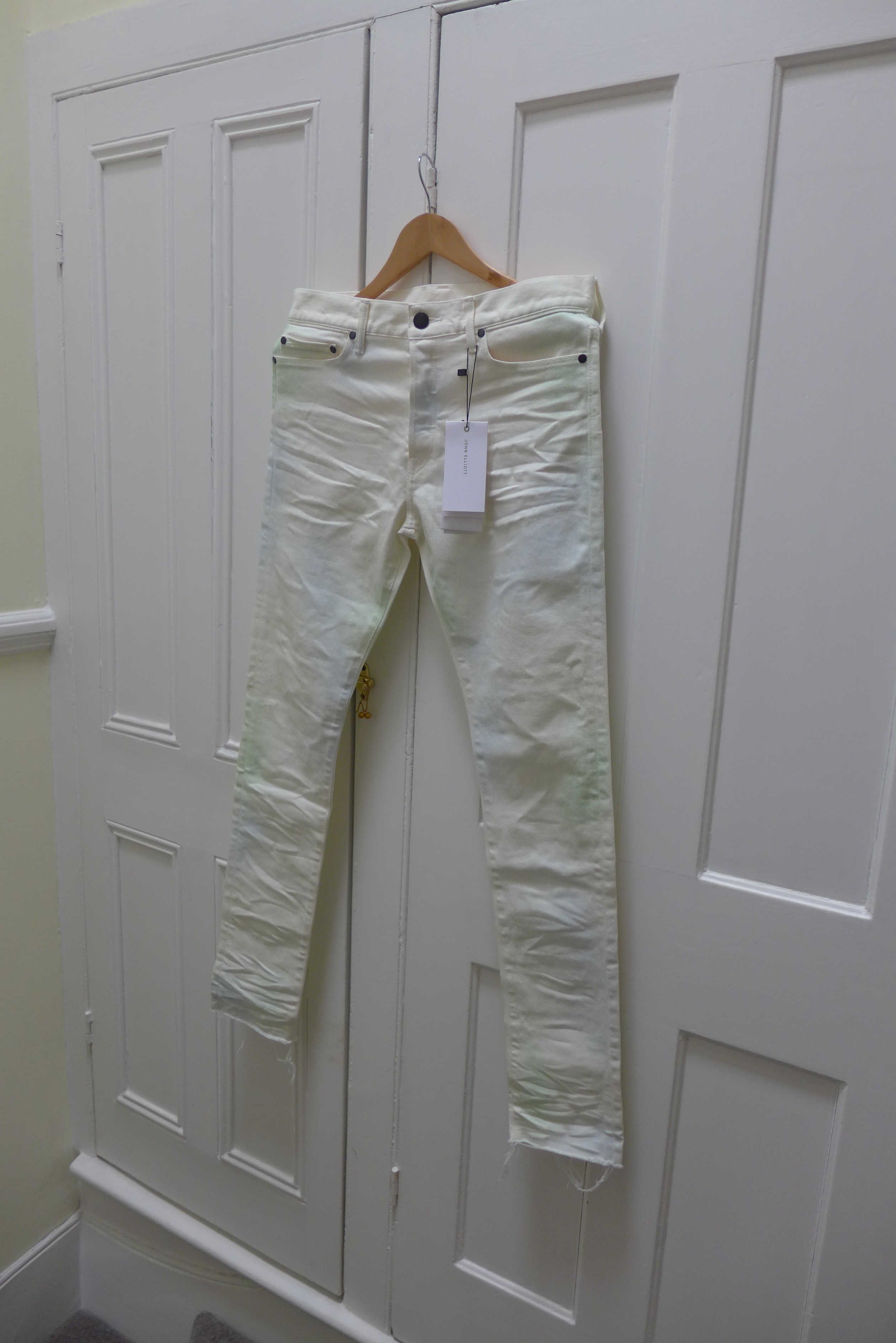 John Elliott John Elliott The Cast 2 Jeans - Sour Skittles Size US 33 - 9 Thumbnail