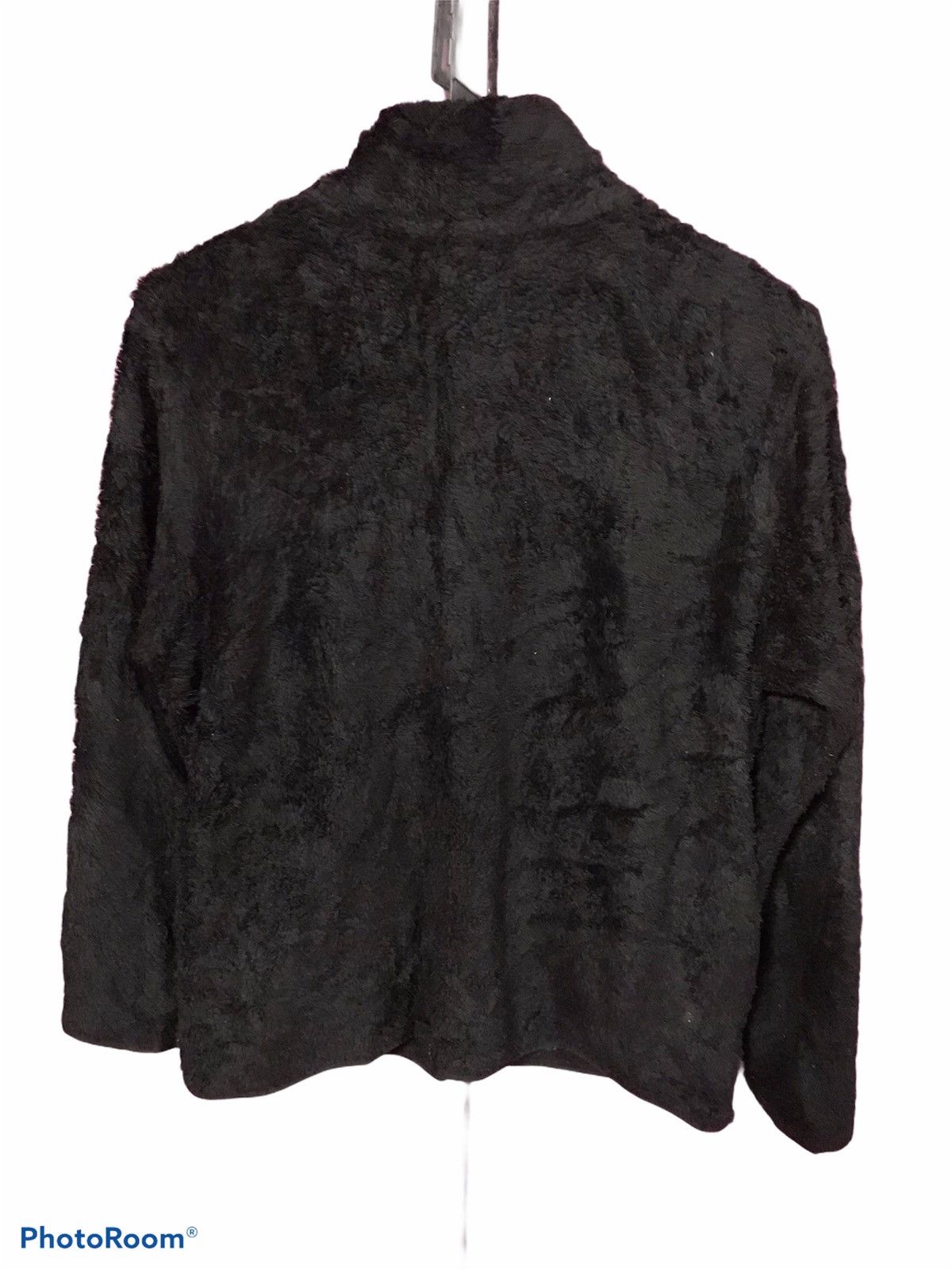 Uniqlo UNIQLO BLACK SIZE XL JACKET FLEECE WOMEN Size US XL / EU 56 / 4 - 2 Thumbnail
