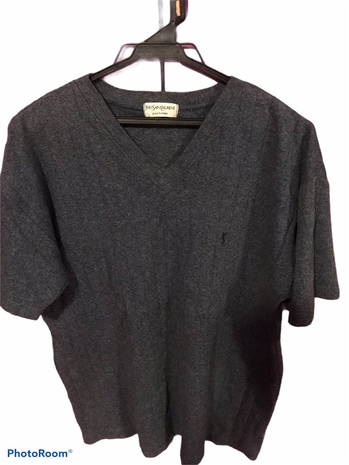 YVES SAINT LAUREN TEE SHIRT VEE NECT