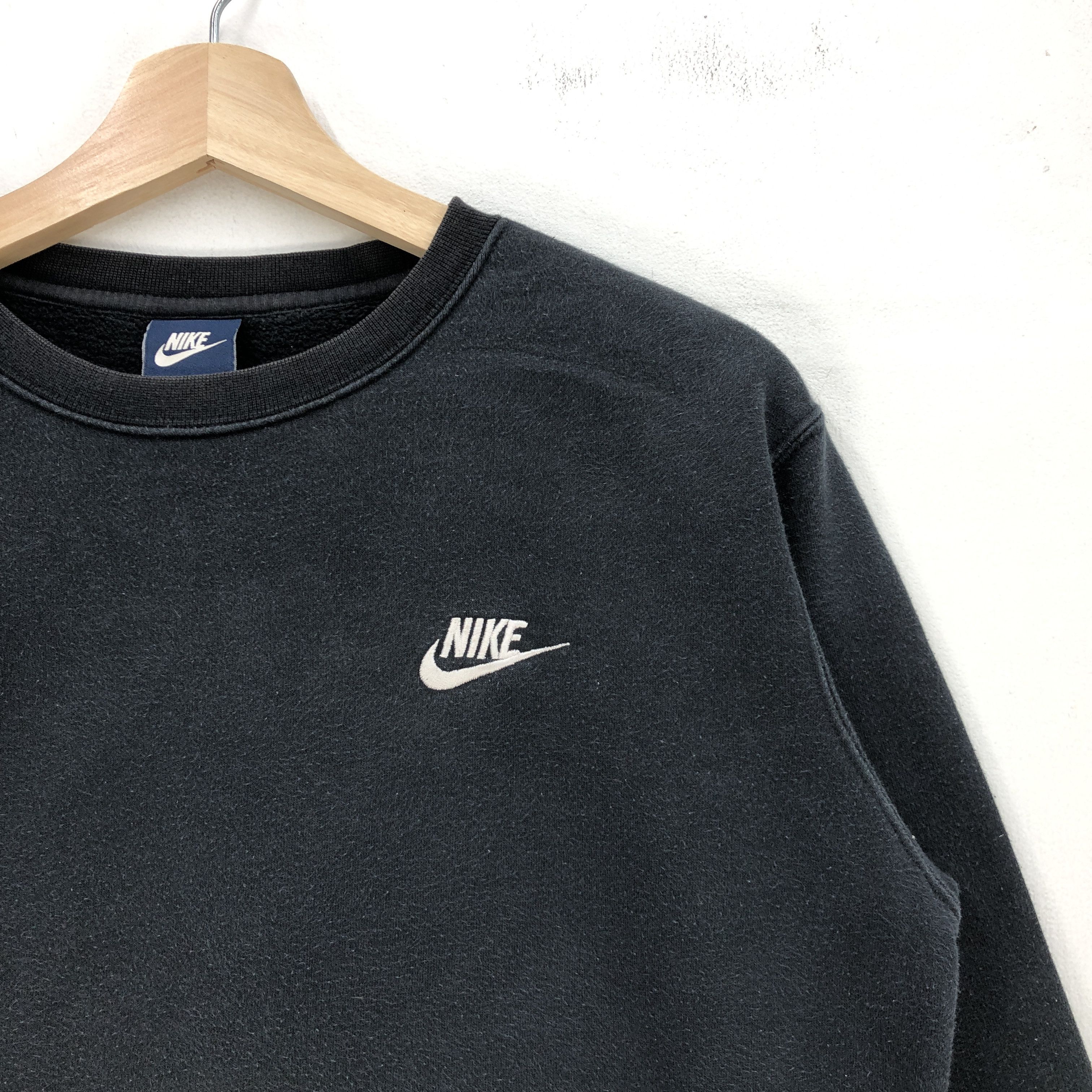 Nike × Vintage Vintage Nike Sweatshirt Nike Swoosh Sweater Nike ACG Jumper Size US M / EU 48-50 / 2 - 4 Thumbnail