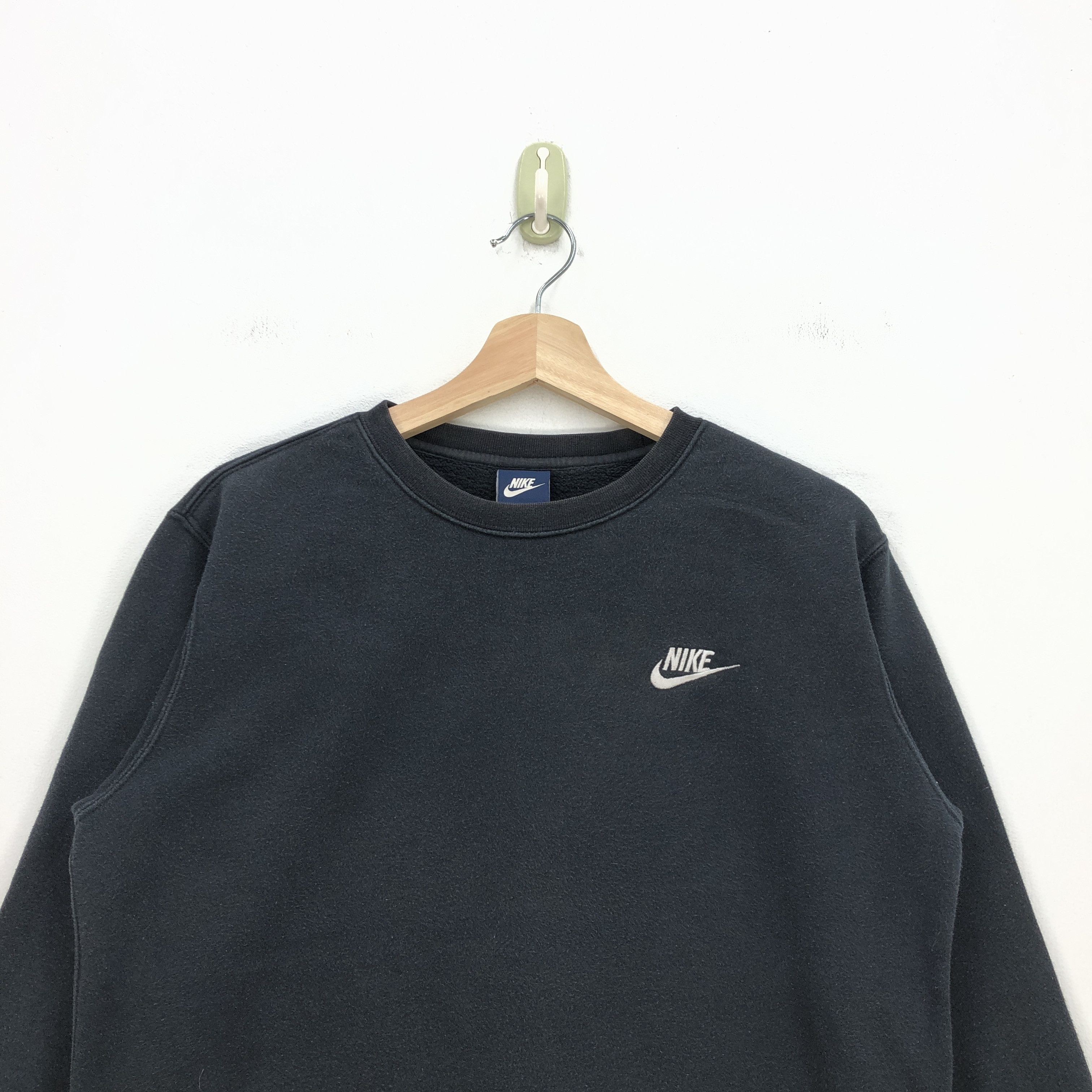 Nike × Vintage Vintage Nike Sweatshirt Nike Swoosh Sweater Nike ACG Jumper Size US M / EU 48-50 / 2 - 2 Thumbnail