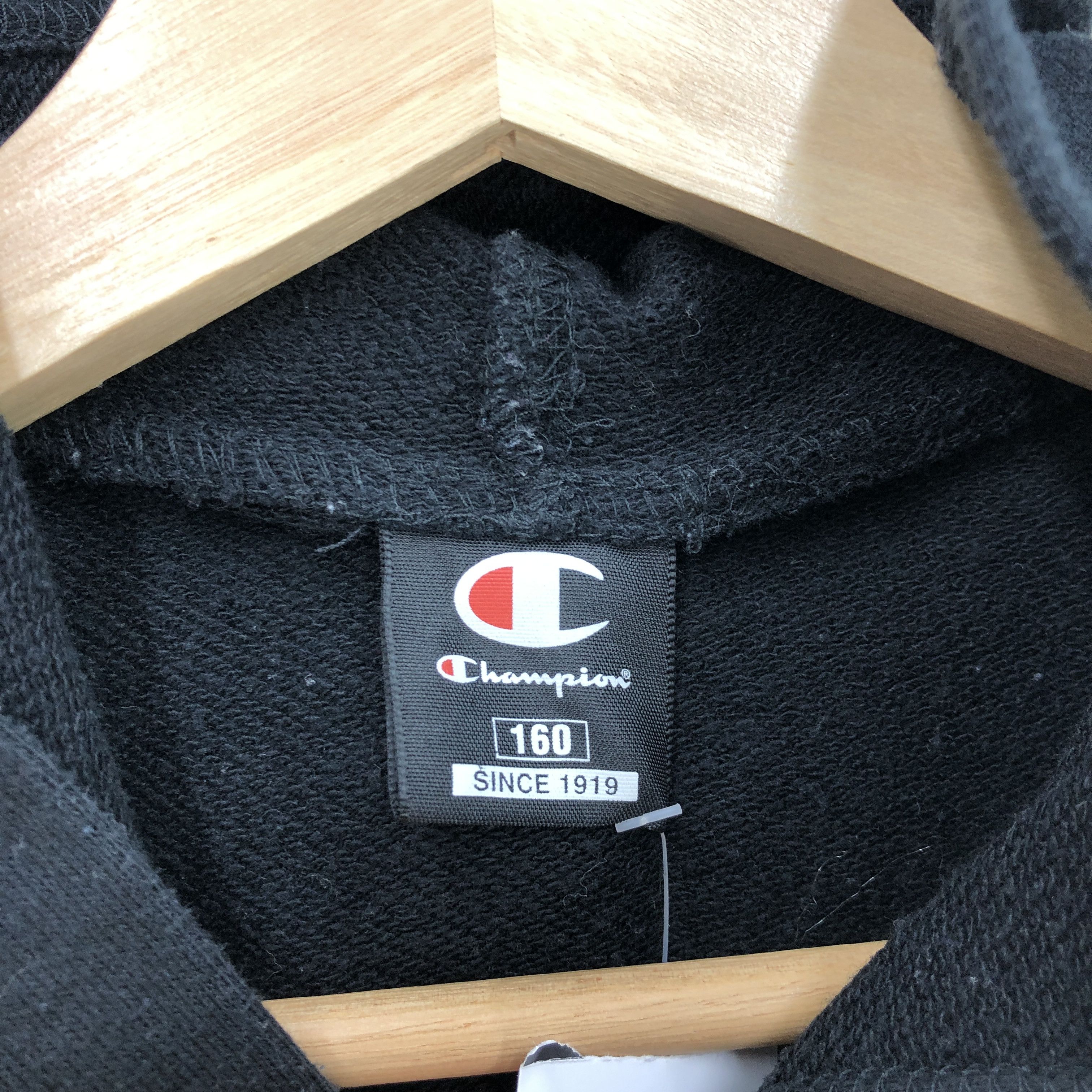 Champion Vintage Champion Sweatshirt Hoodie Champion Sweater Hooded Size S / US 4 / IT 40 - 6 Thumbnail
