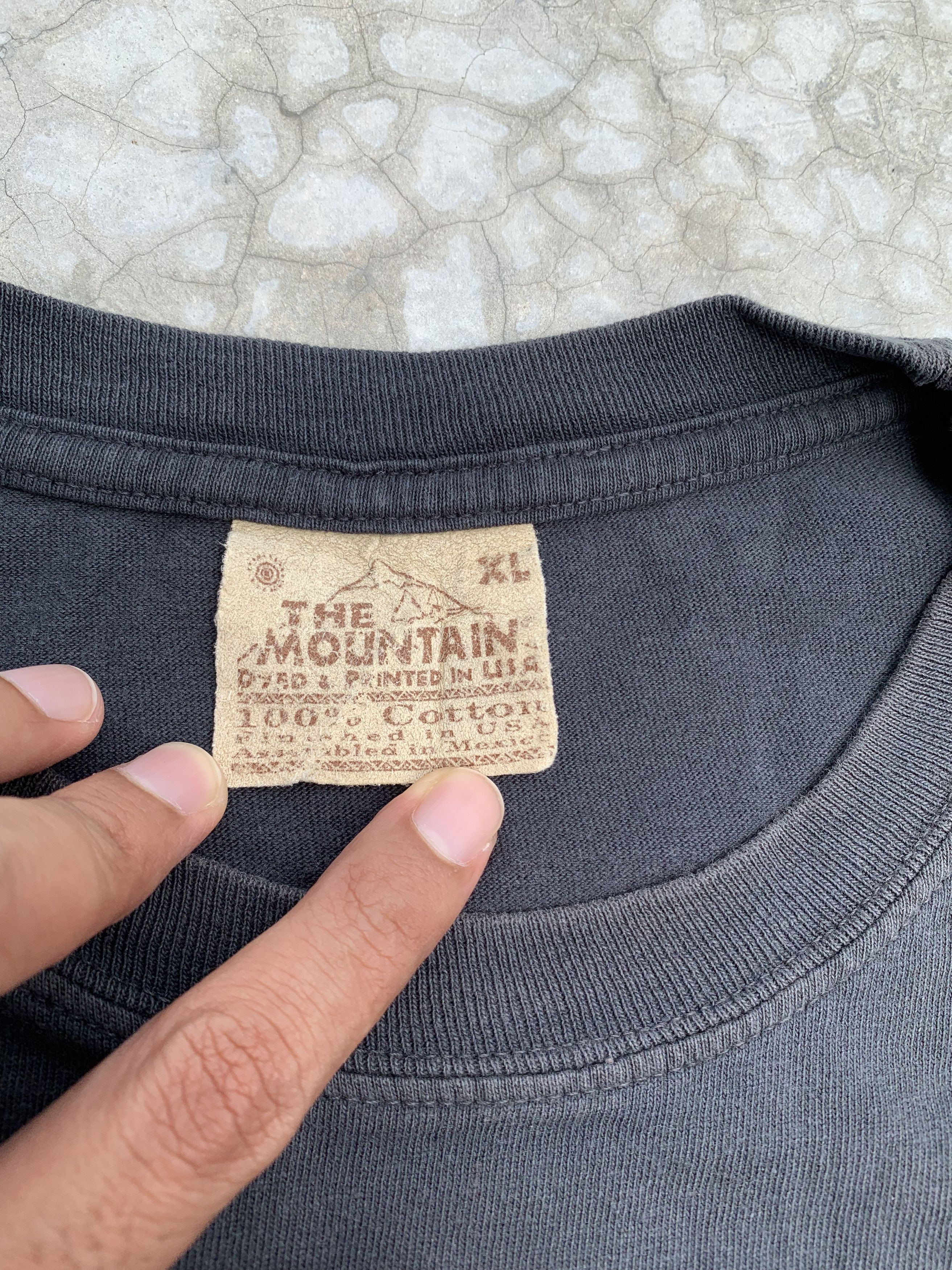 The Mountain Vintage Gradient Sunfaded Pirate Skull by The Mountain Size US XL / EU 56 / 4 - 7 Thumbnail