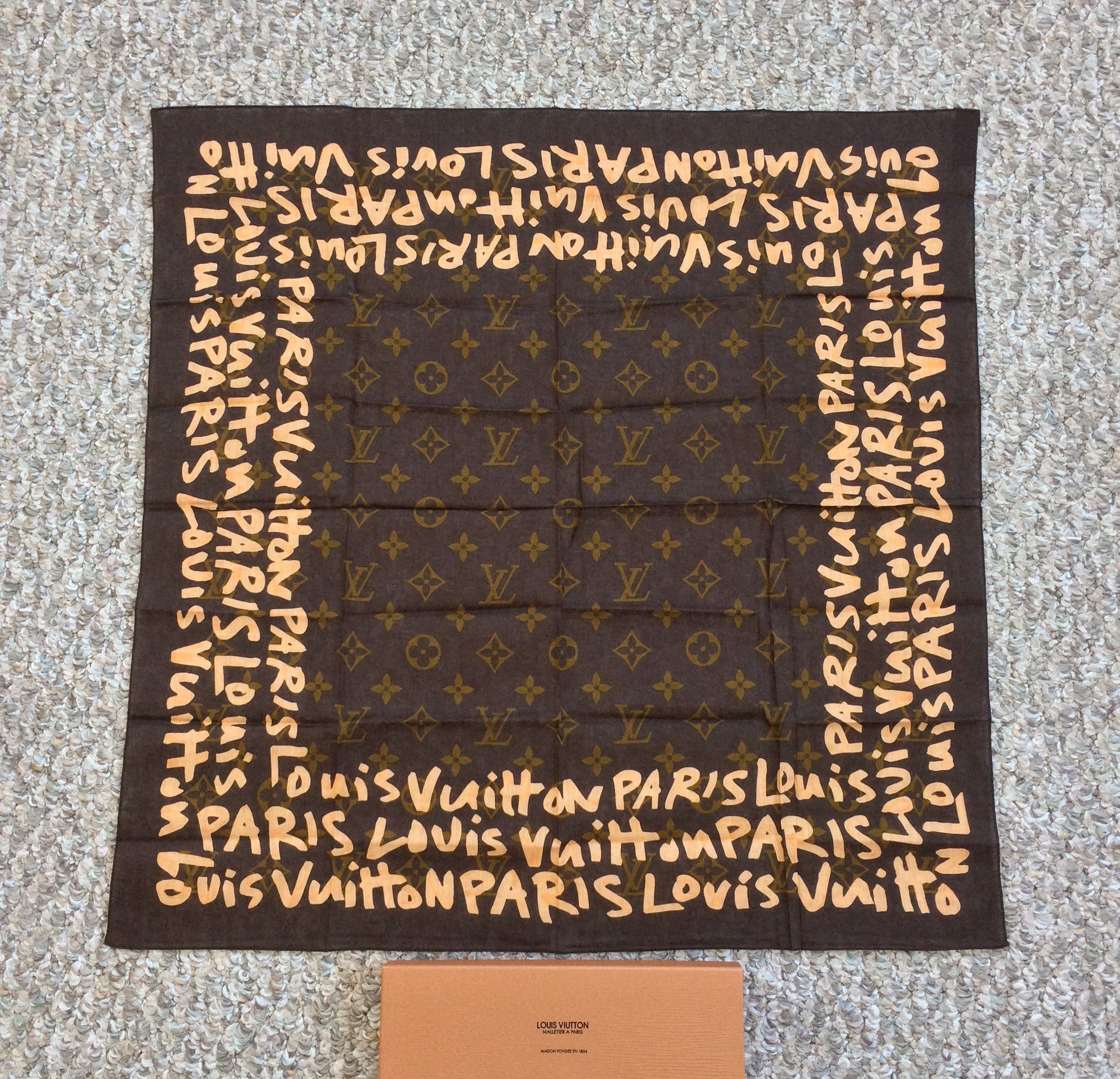 Louis Vuitton × Stephen Sprouse NEW S/S 2001 Louis Vuitton Sprouse Monogram Graffiti Scarf Size ONE SIZE - 1 Thumbnail