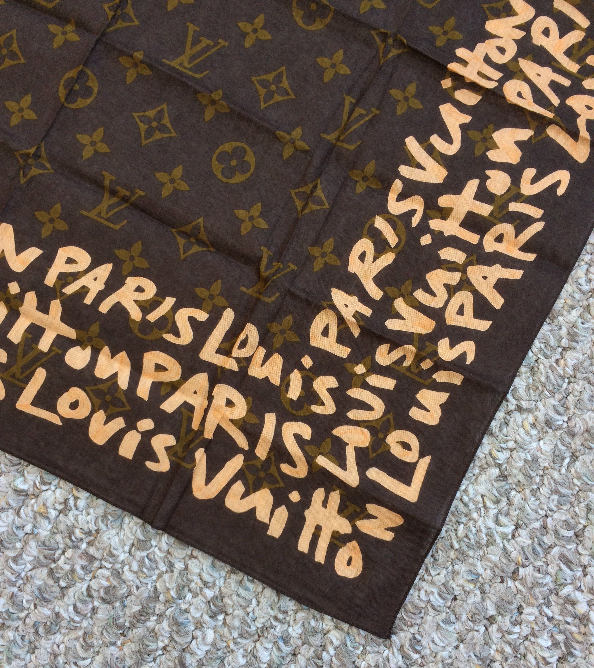 Louis Vuitton × Stephen Sprouse NEW S/S 2001 Louis Vuitton Sprouse Monogram Graffiti Scarf Size ONE SIZE - 4 Thumbnail