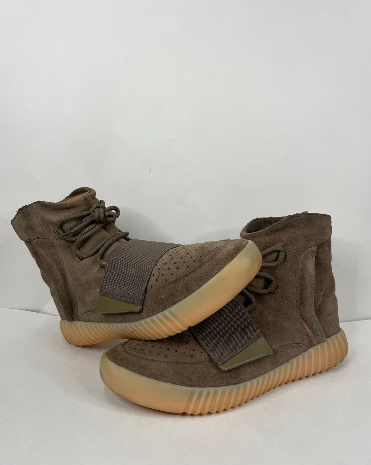 Pre-owned Adidas Originals Yeezy Boost 750 Chocolate Shoes In Brown