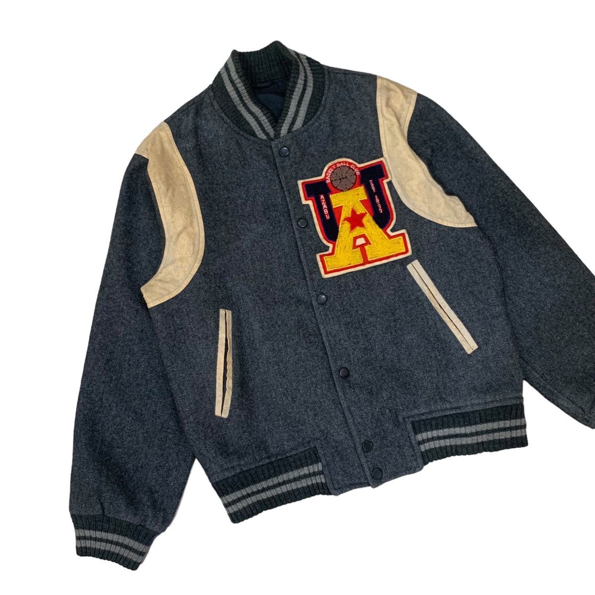 Vintage Vintage Basket Ball Club Wool Varsity Jacket Size US M / EU 48-50 / 2 - 4 Thumbnail