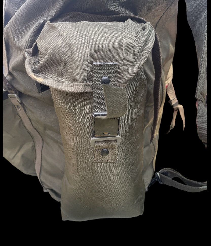 Vintage 70s Tactical Oversized Vintage Military BackPack Size ONE SIZE - 5 Thumbnail