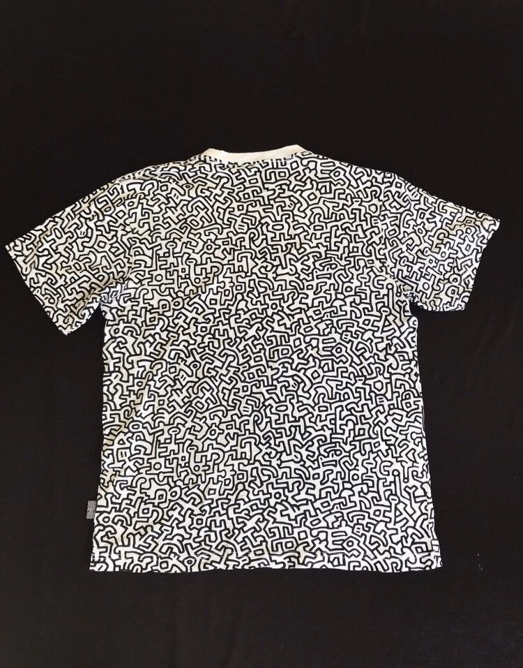 Keith Haring Keith Haring Tshirt Full Print Moma Special Edition Size US M / EU 48-50 / 2 - 2 Thumbnail