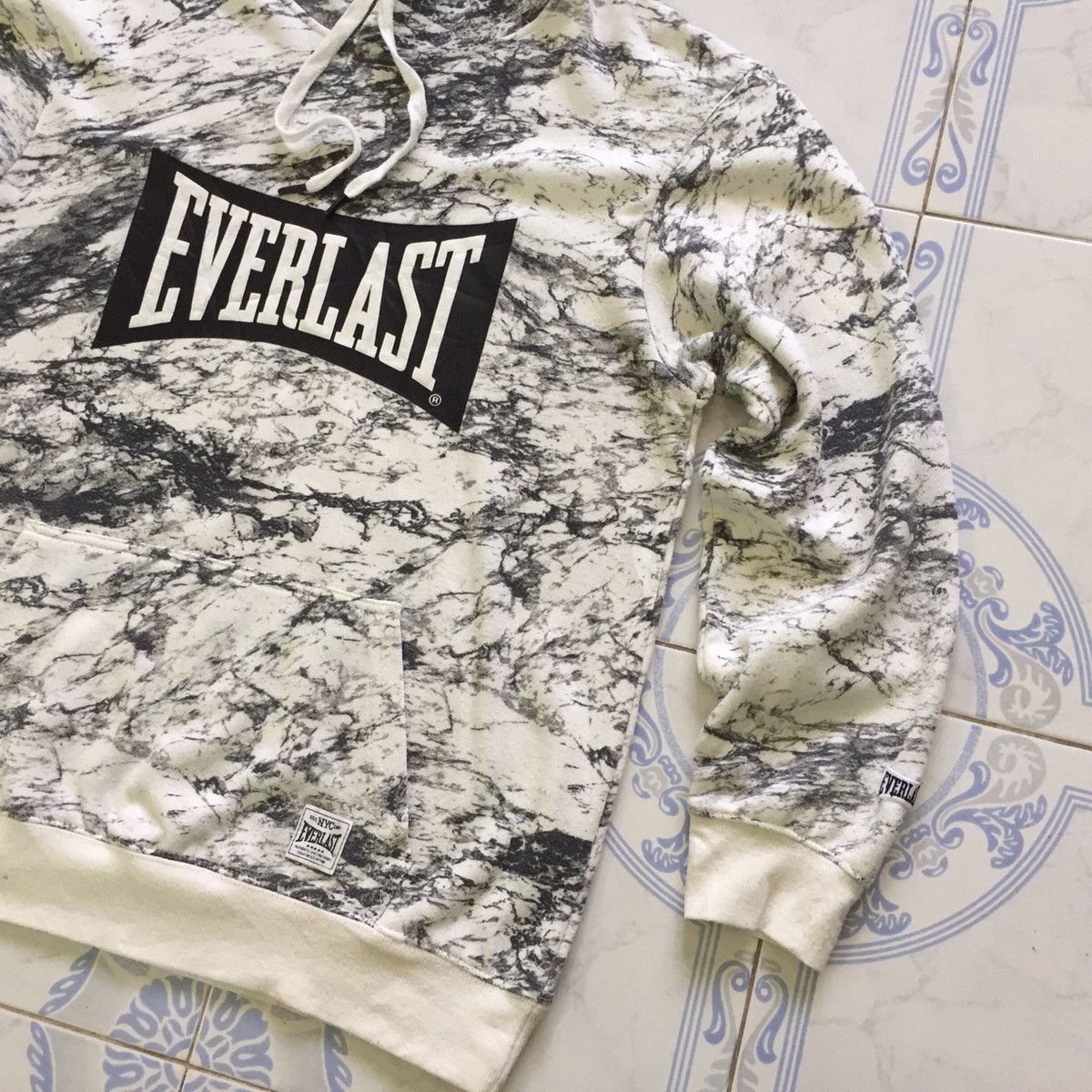 Everlast Everlast Big Logo Sweatshirt Hoodie Size US L / EU 52-54 / 3 - 3 Thumbnail