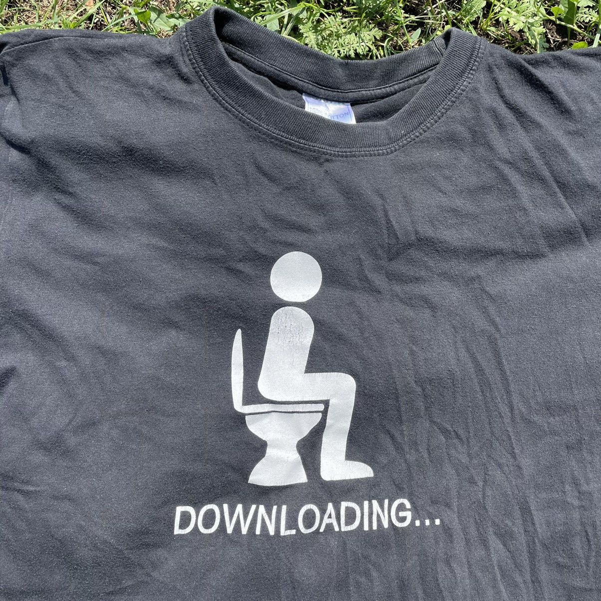 Vintage Vintage 90s Adult “ Downloading…“ Art Humor Tee Size US L / EU 52-54 / 3 - 5 Thumbnail