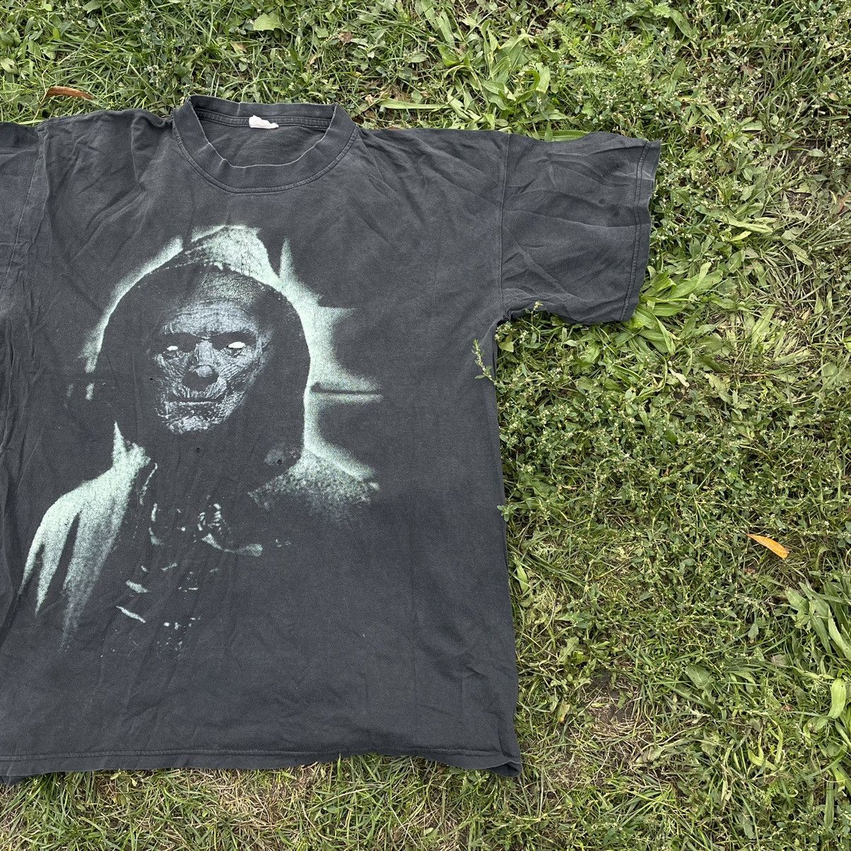 Band Tees Vintage Y2K THRASHED Skulls Vamp Devil Dead Face Horror Tee Size US L / EU 52-54 / 3 - 2 Thumbnail