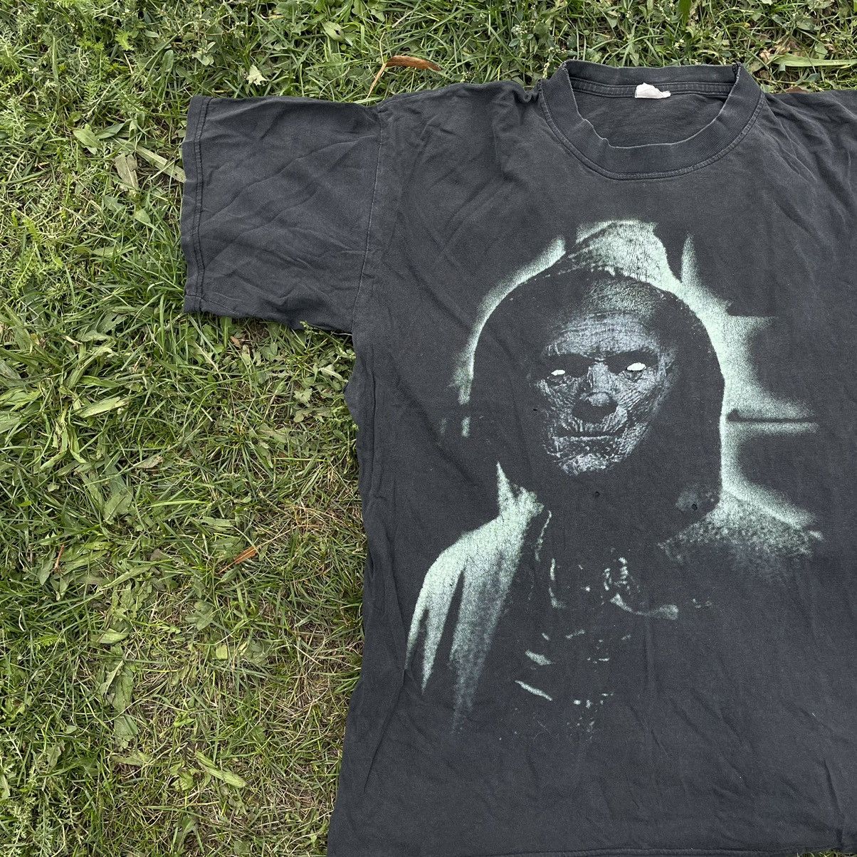 Band Tees Vintage Y2K THRASHED Skulls Vamp Devil Dead Face Horror Tee Size US L / EU 52-54 / 3 - 3 Thumbnail