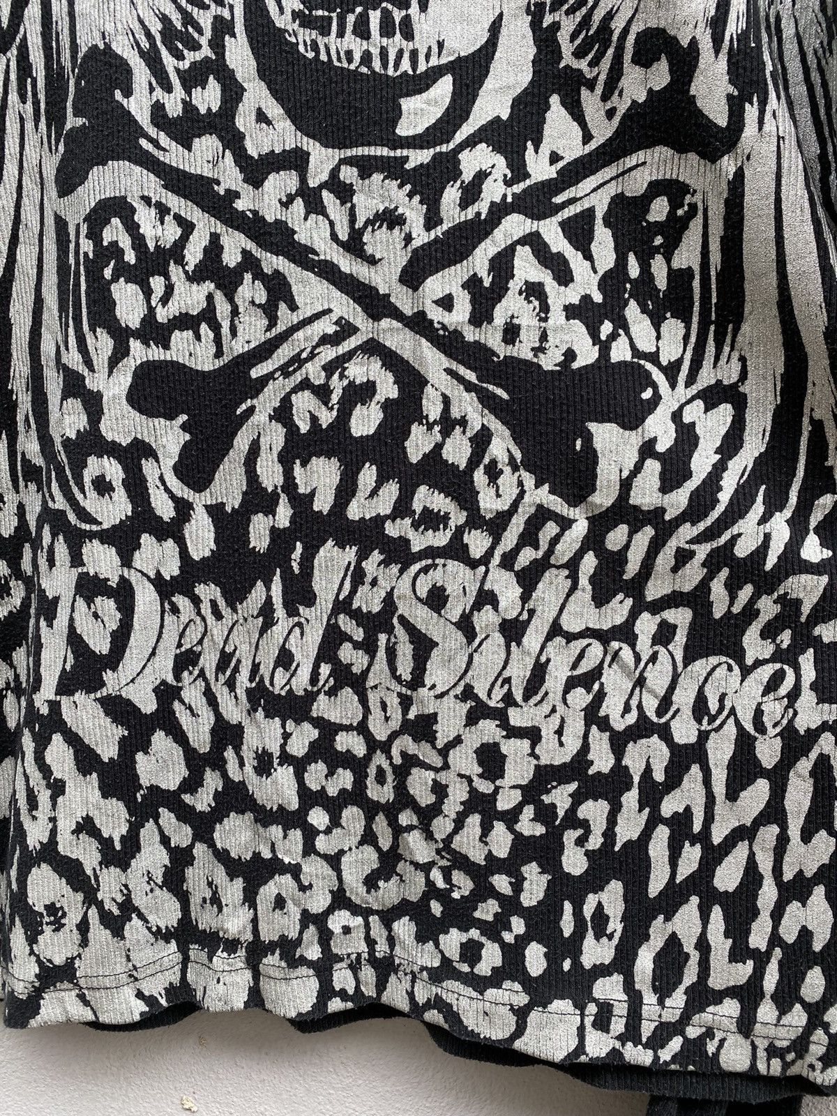 Japanese Brand × Seditionaries 💥RARE💥 Overprint “Dead Silence” x Skulls Japanese Brand Tee Size US L / EU 52-54 / 3 - 2 Thumbnail