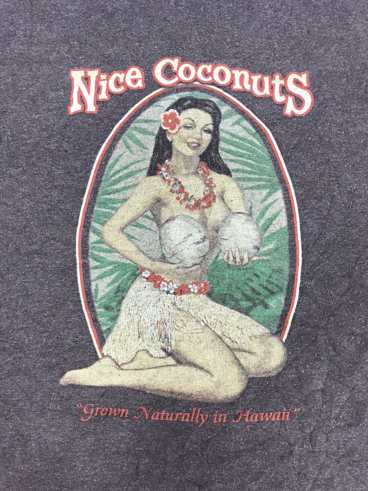 Vintage Nice Coconut Hawaiian Girl Hawaii Maui Kauai Tee Size US M / EU 48-50 / 2 - 1 Thumbnail