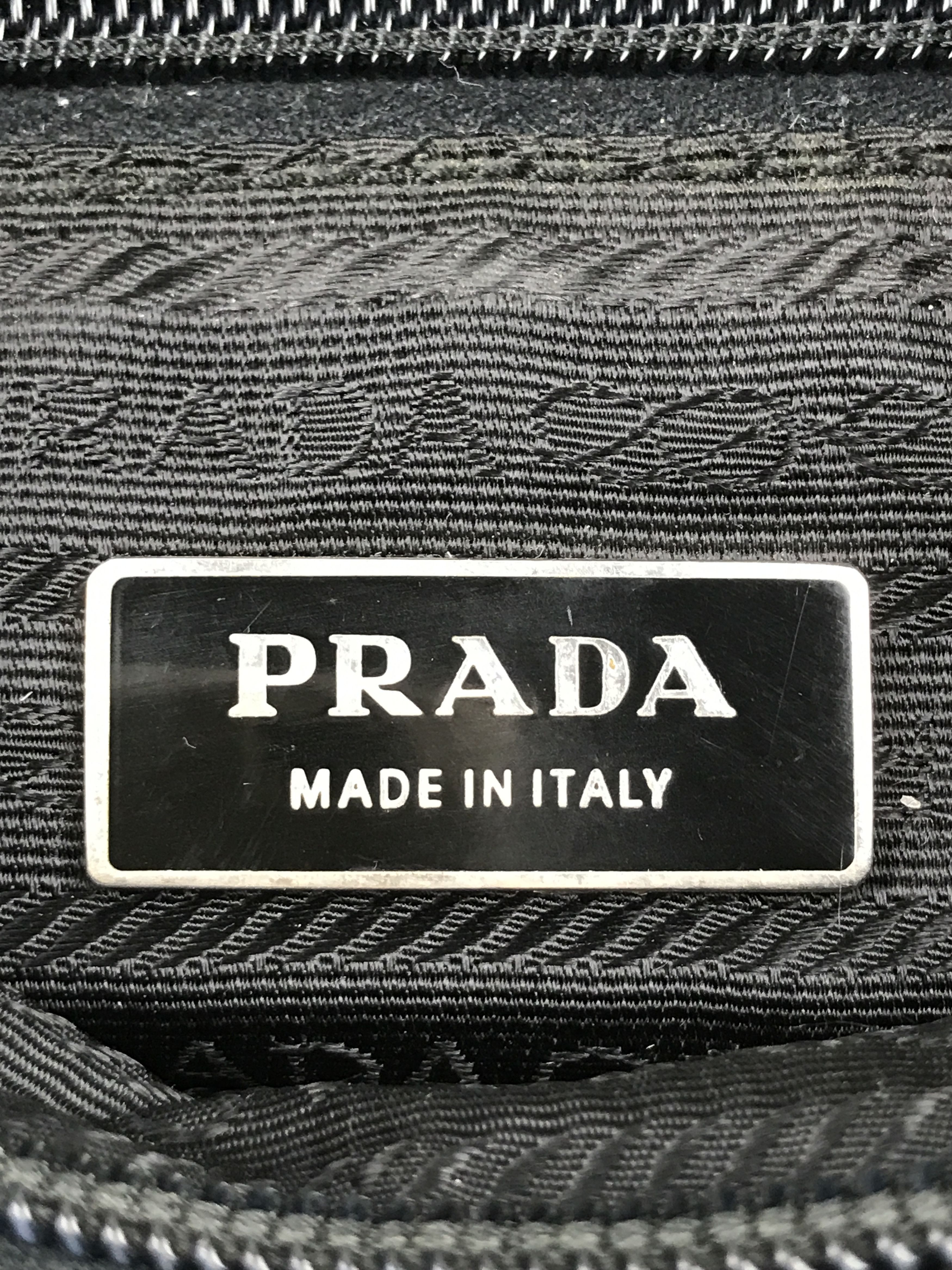 Prada Prada Vintage Tessuto Nylon Messenger Bag Size ONE SIZE - 11 Thumbnail