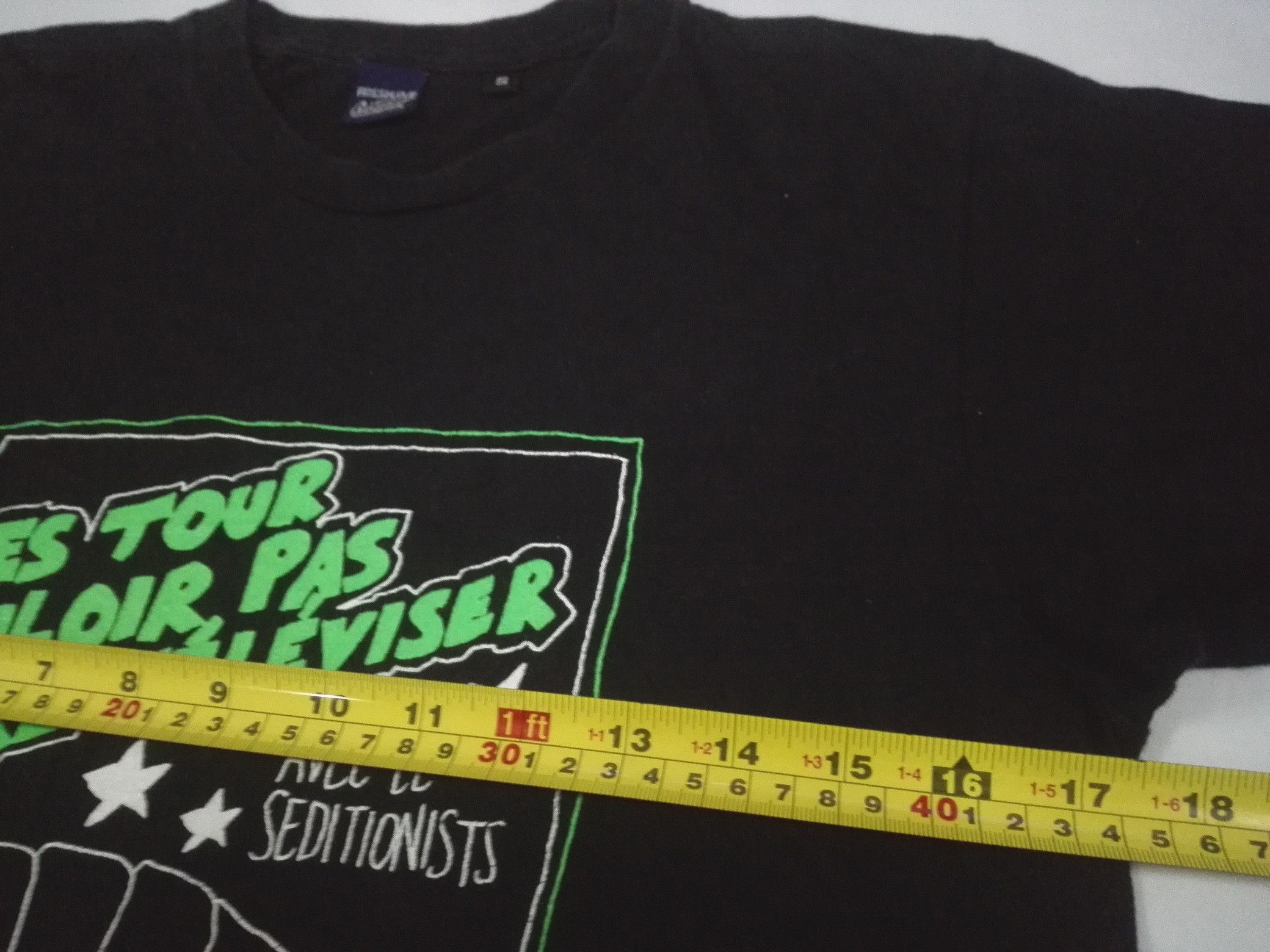 Freshjive FRESH JIVE SEDITIONISTS MICROPHONE MUSIC LES TOUR Tee Size US S / EU 44-46 / 1 - 7 Thumbnail
