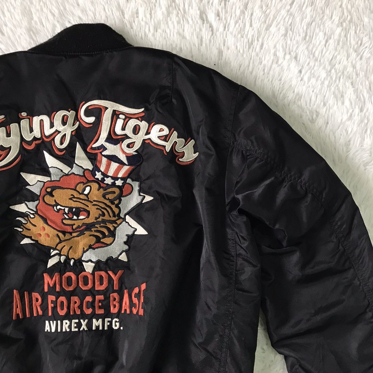 Avirex Avirex Flying Tiger Big Embroidered Bomber Jacket Size US L / EU 52-54 / 3 - 14 Thumbnail