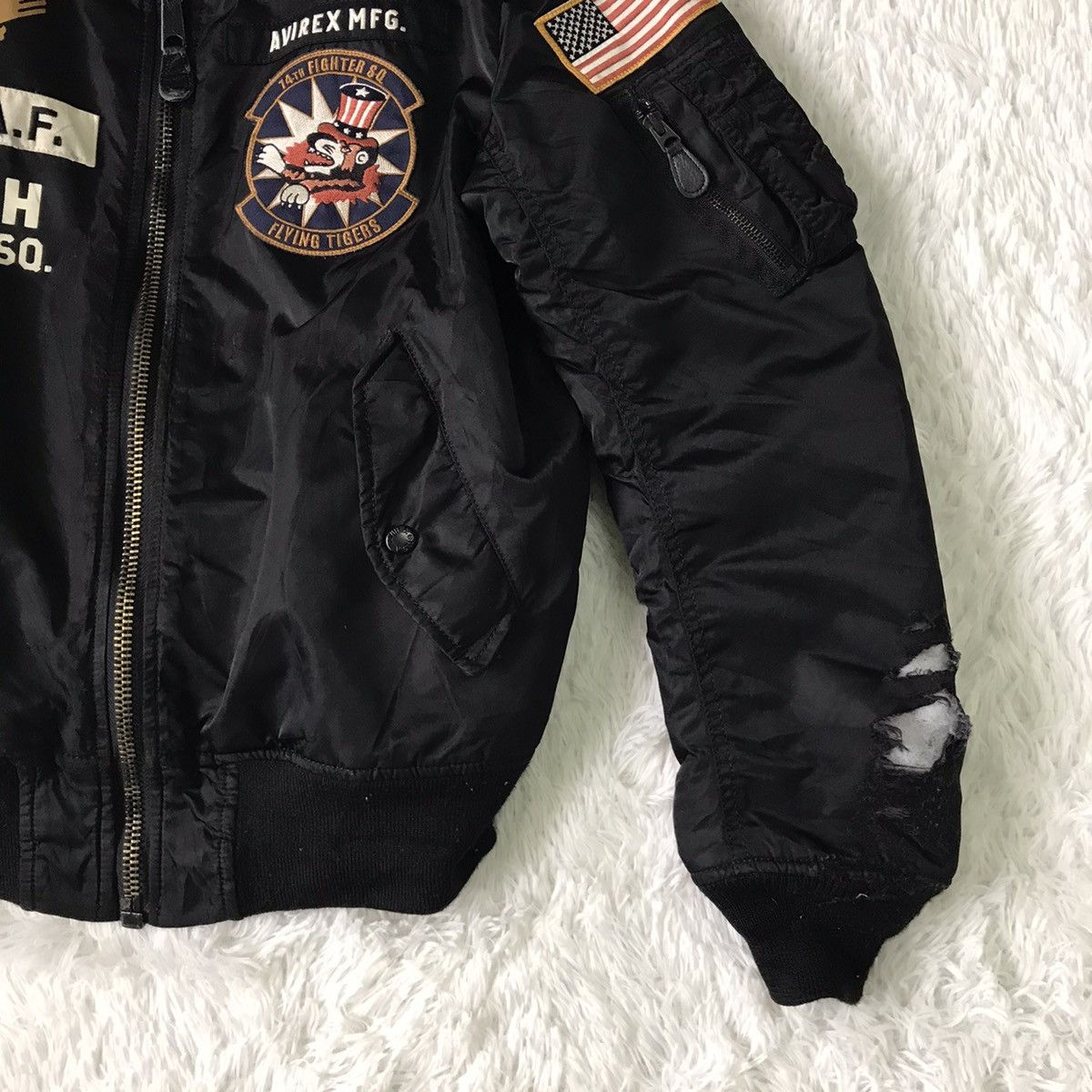 Avirex Avirex Flying Tiger Big Embroidered Bomber Jacket Size US L / EU 52-54 / 3 - 4 Thumbnail