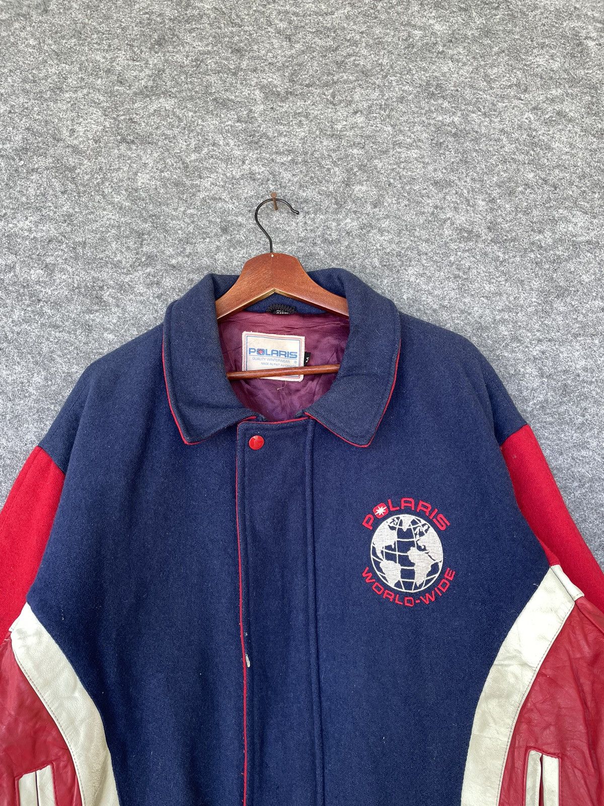 Vintage VINTAGE POLARIS WORLDWIDE EMBOIDERY VARSITY LEATHER JACKET Size US M / EU 48-50 / 2 - 4 Thumbnail