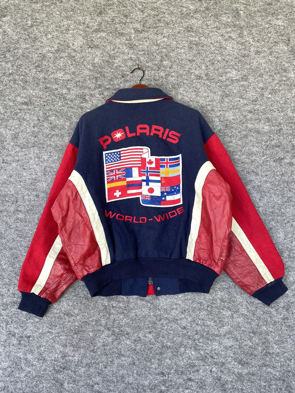 Vintage VINTAGE POLARIS WORLDWIDE EMBOIDERY VARSITY LEATHER JACKET Size US M / EU 48-50 / 2 - 1 Thumbnail