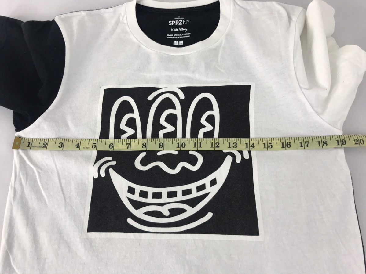 Keith Haring SPRZNY Keith Haring MoMA Special Edition Face Logo T-shirt Size US M / EU 48-50 / 2 - 7 Thumbnail