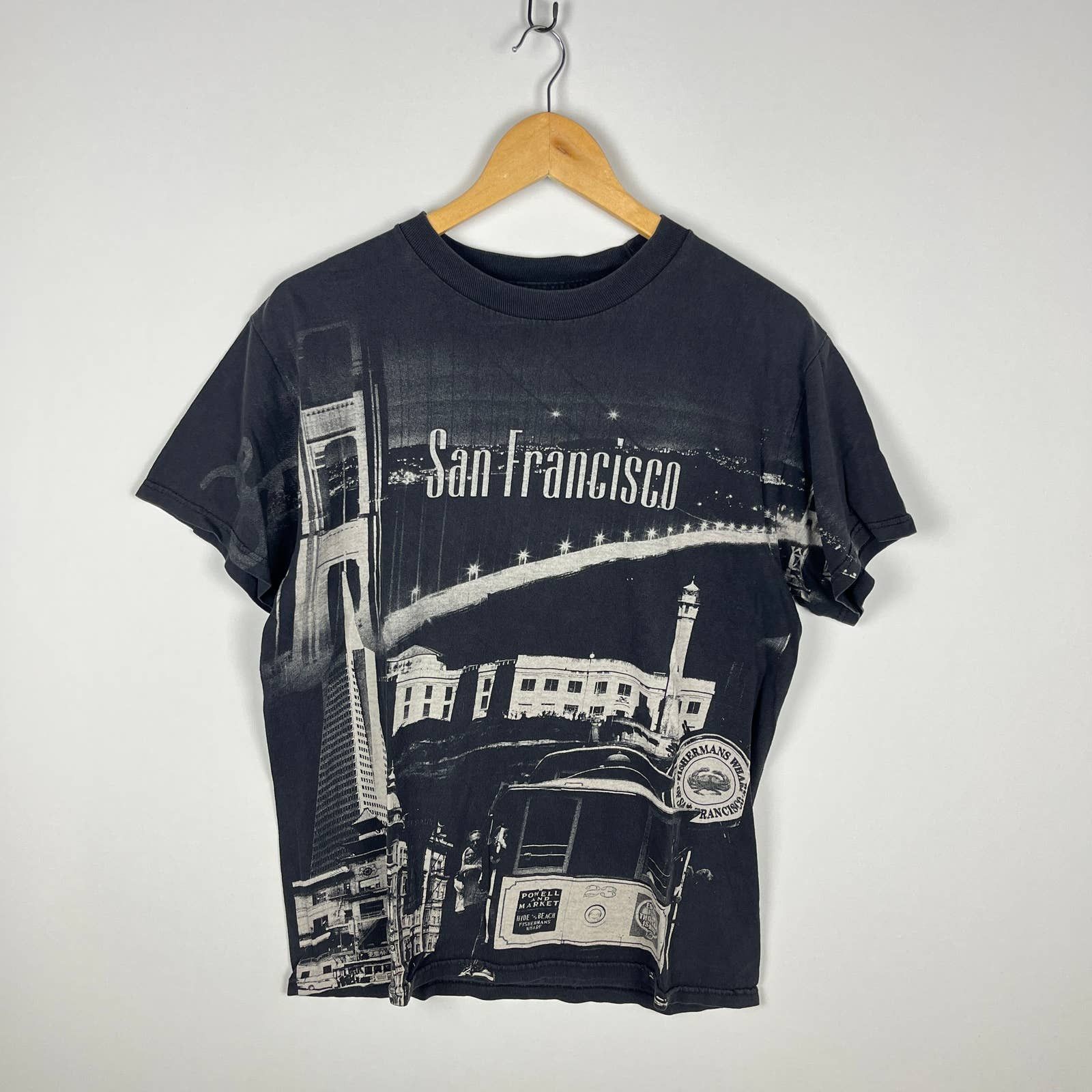 Vintage Vintage San Francisco AOP Bridge Art T Shirt Large Size US L / EU 52-54 / 3 - 1 Thumbnail