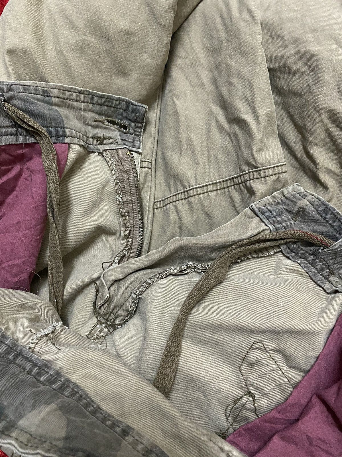 Japanese Brand RARE MULTIPOCKET/CARGO PANTS Size US 31 - 11 Thumbnail