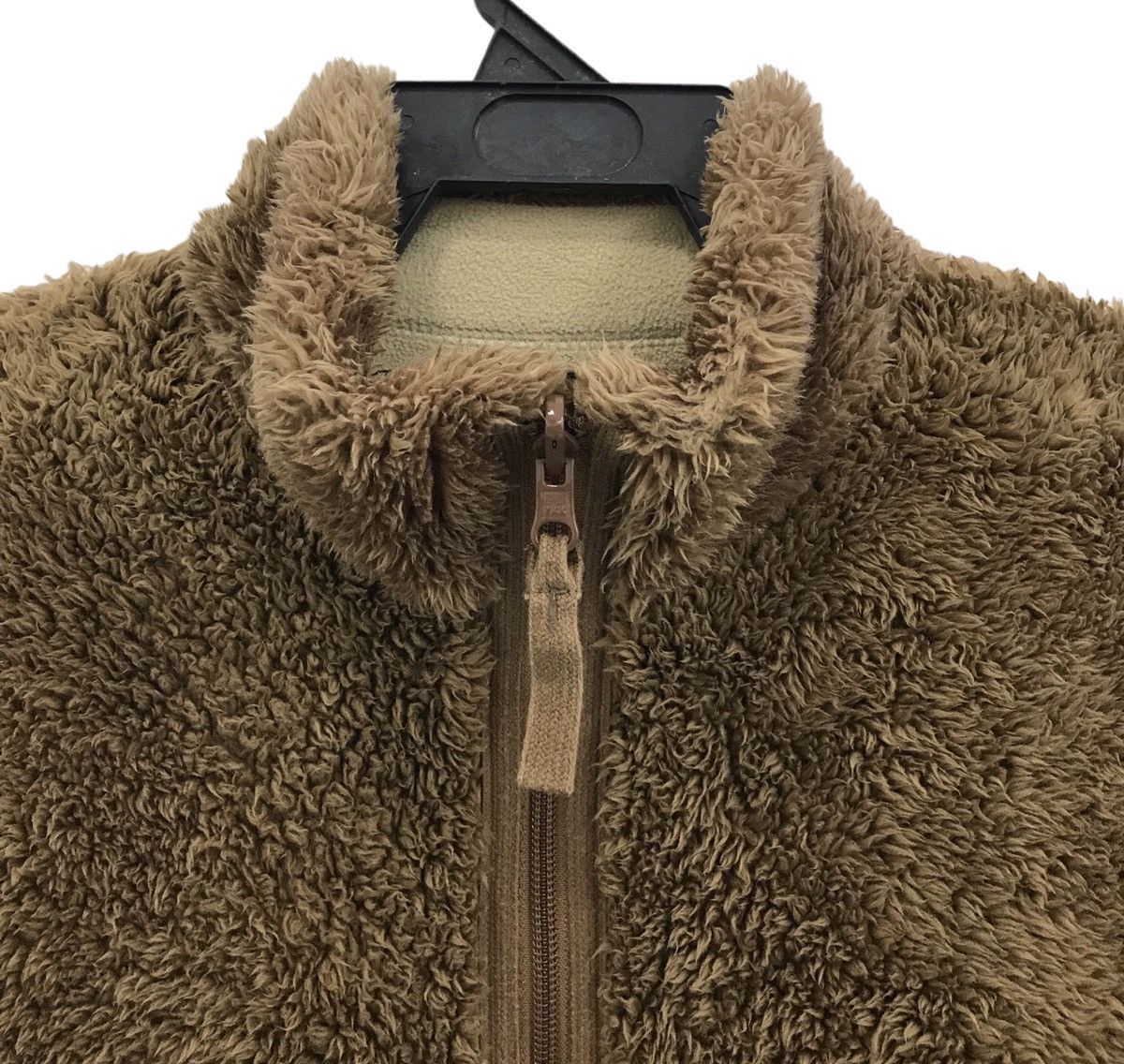 Uniqlo UNIQLO WINTER JACKET Size US M / EU 48-50 / 2 - 3 Thumbnail
