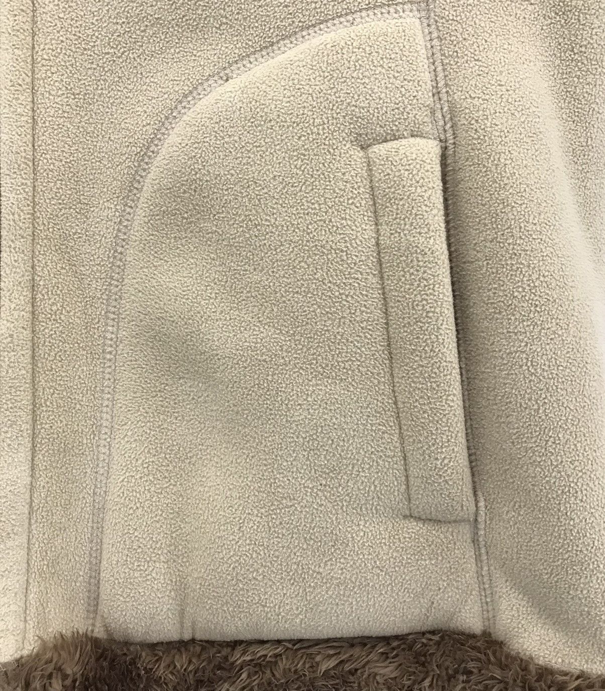 Uniqlo UNIQLO WINTER JACKET Size US M / EU 48-50 / 2 - 12 Thumbnail