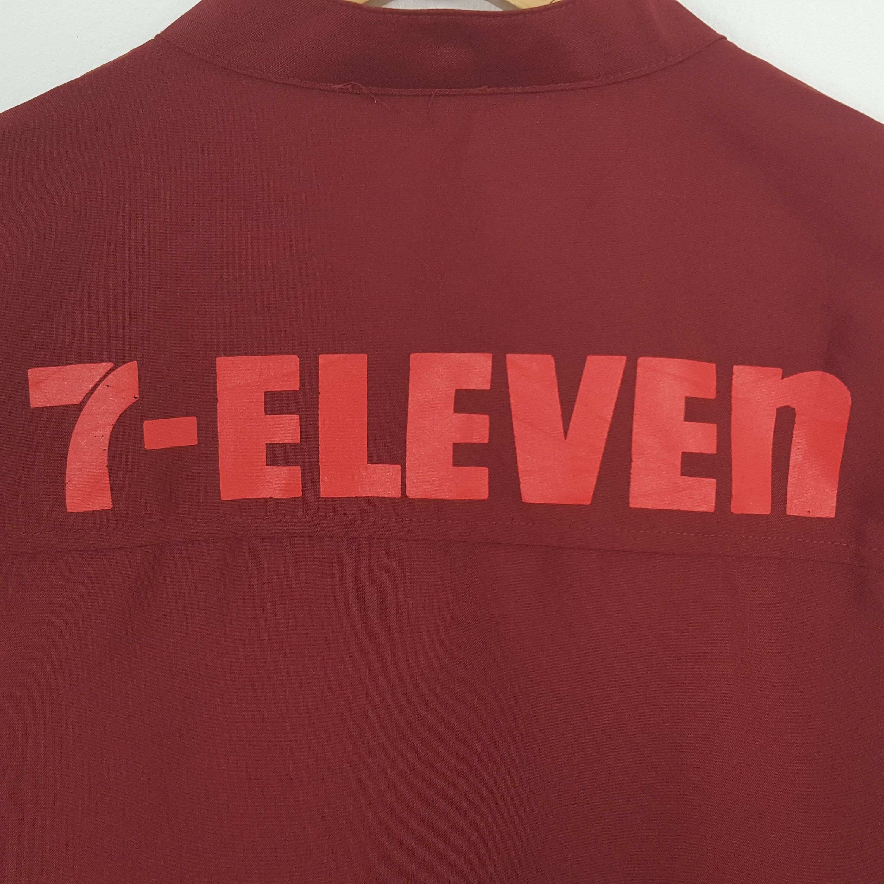 Japanese Brand Vintage 7 Eleven Big Logo Jacket Size US S / EU 44-46 / 1 - 4 Thumbnail