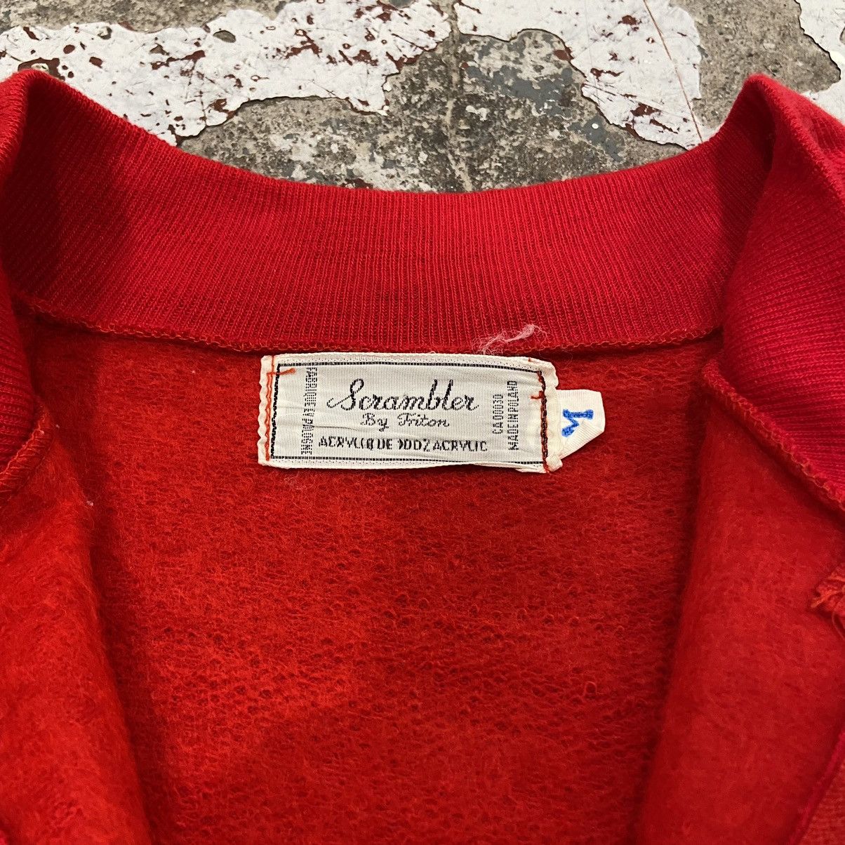 Vintage Vintage 1970s Red Acrylic Zip-up Sweater Size US M / EU 48-50 / 2 - 2 Thumbnail