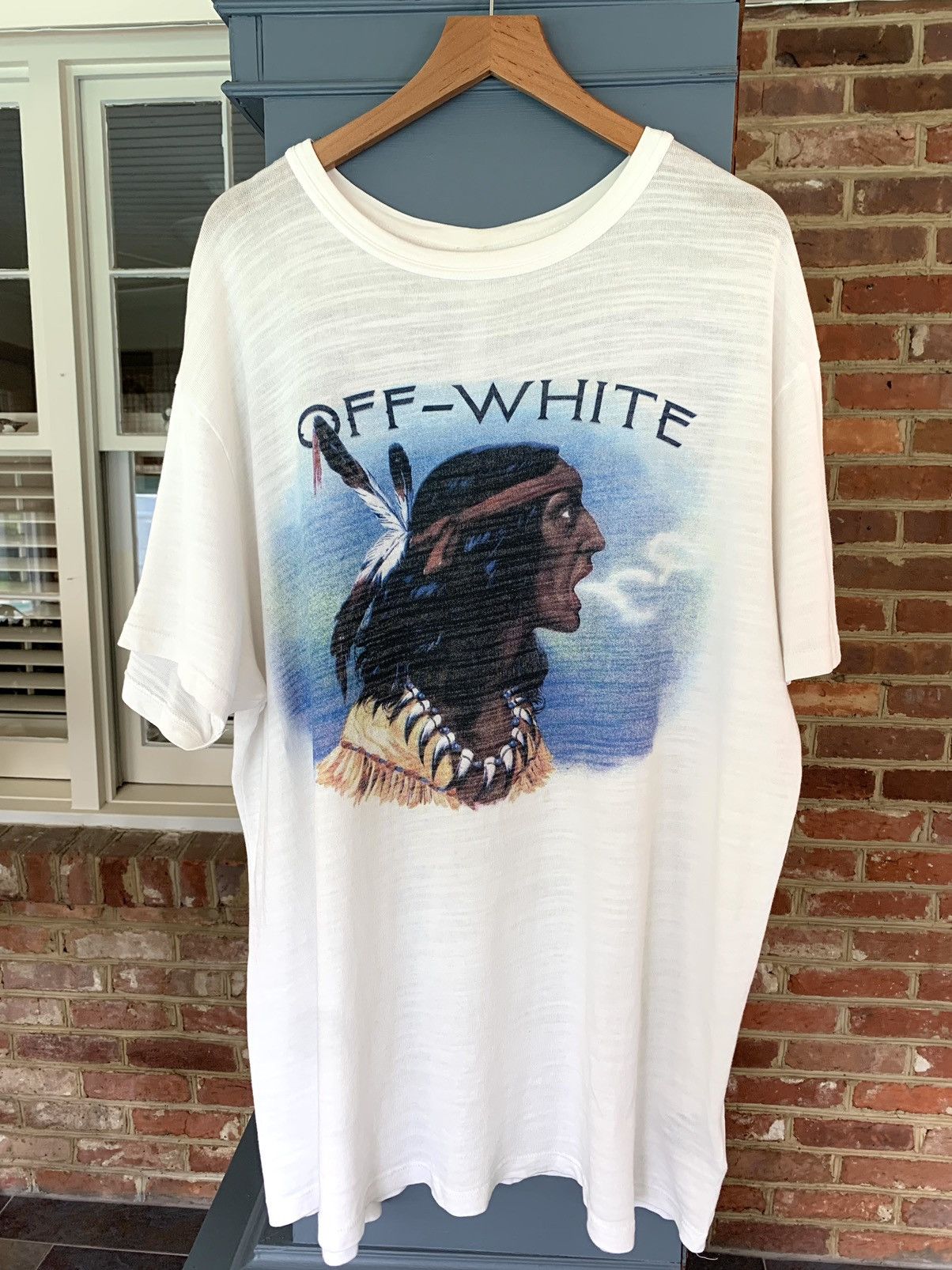 Off-White Rare OG Native American Indian Smoking Off-White Tee size M Size US M / EU 48-50 / 2 - 9 Thumbnail