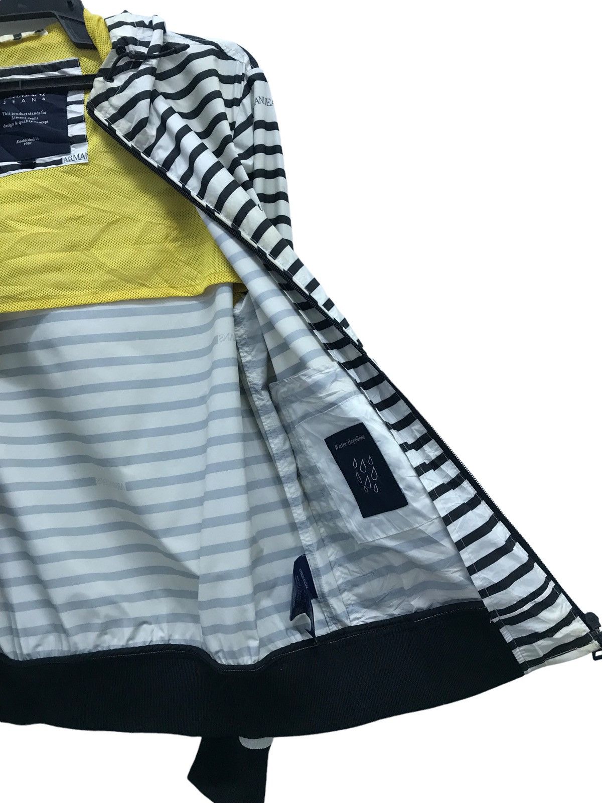 Armani ARMANI JEANS WATER REPELLENT STRIPE JACKET HOODIE Size US M / EU 48-50 / 2 - 8 Thumbnail