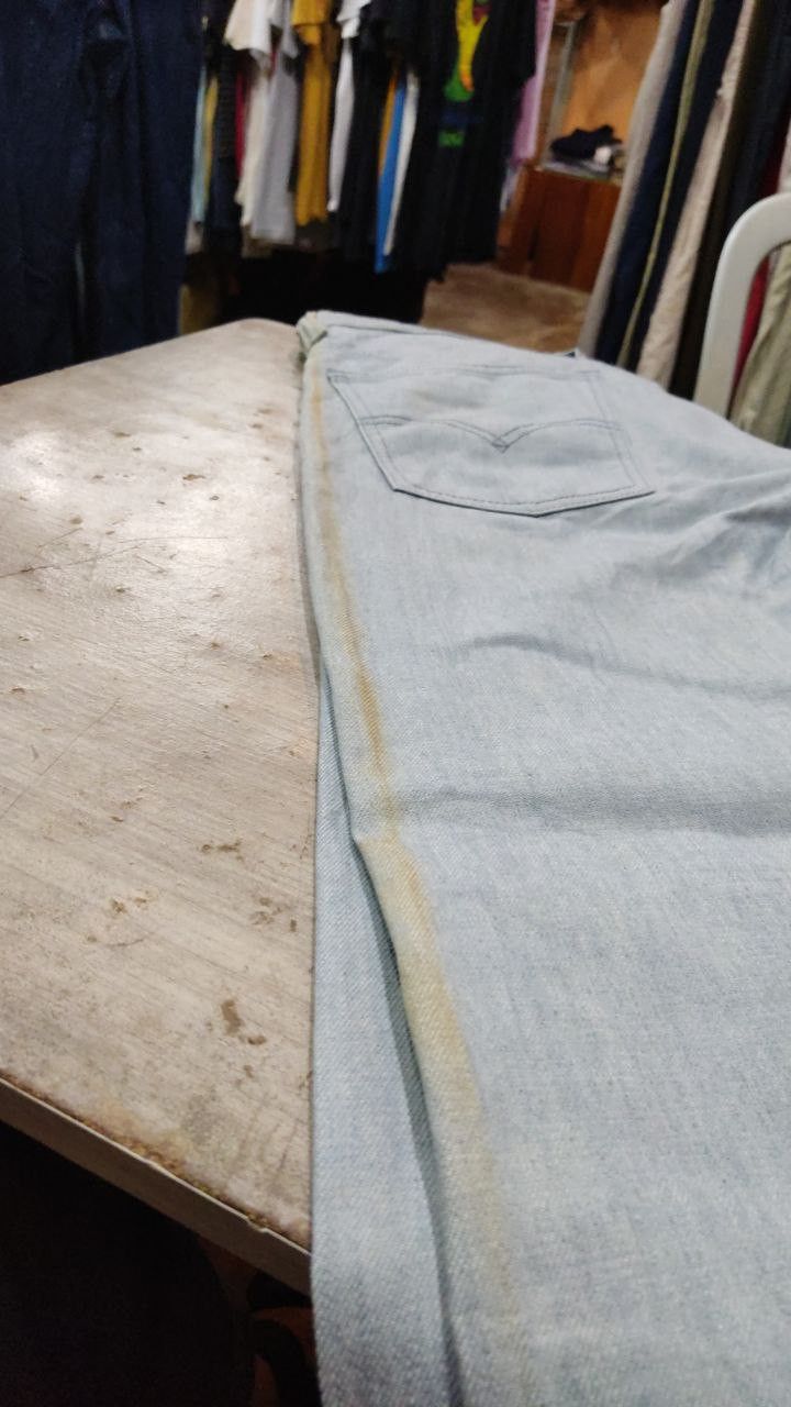 Levi's levis 513 straight denim sunfaded Size US 35 - 14 Thumbnail