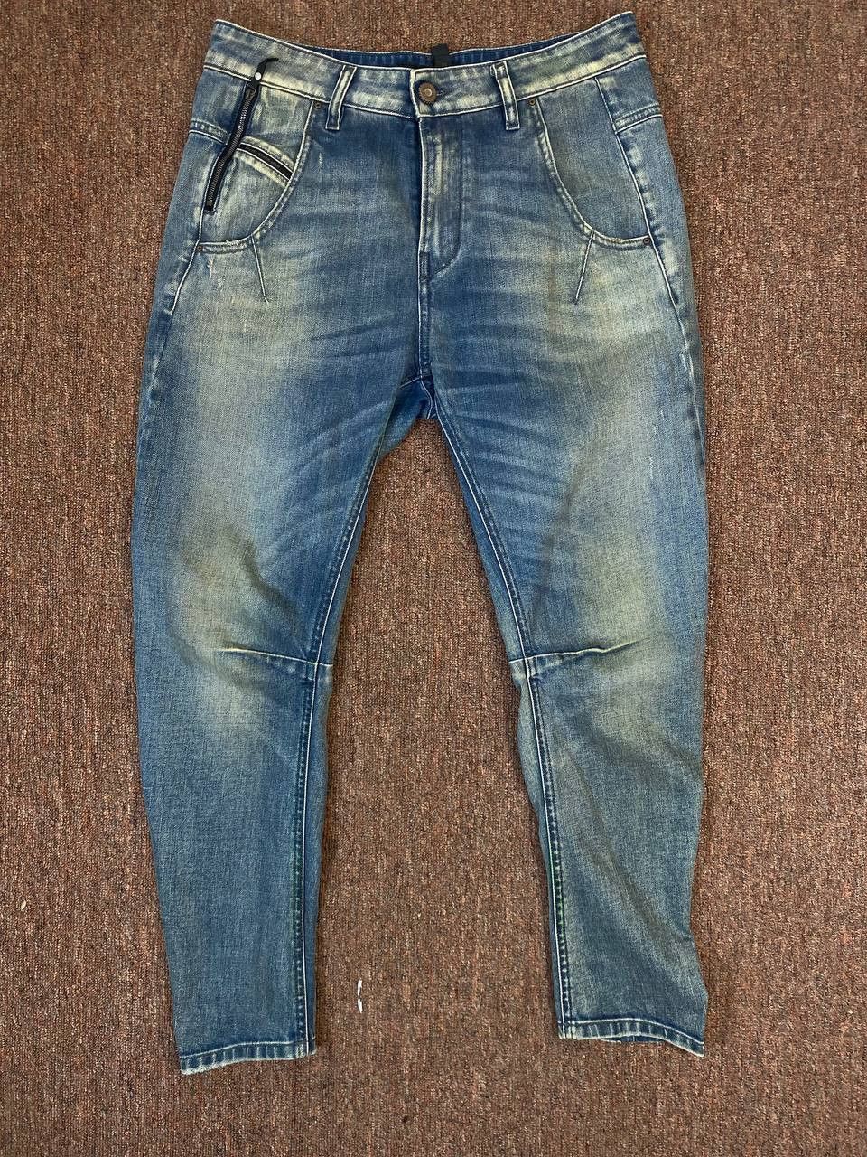 Diesel diesel black gold distressed denim nice design Size US 31 - 8 Thumbnail