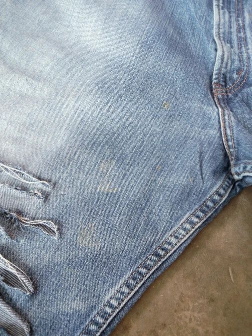 Levi's Vintage Levi's Jeans 569 Loose Straight Distressed 36x30 Size US 36 / EU 52 - 4 Thumbnail