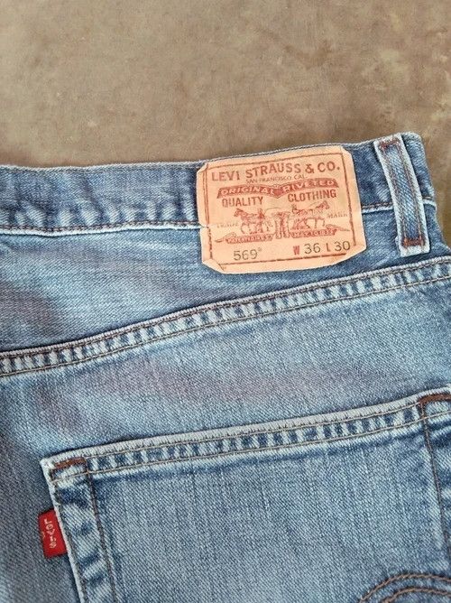 Levi's Vintage Levi's Jeans 569 Loose Straight Distressed 36x30 Size US 36 / EU 52 - 6 Thumbnail