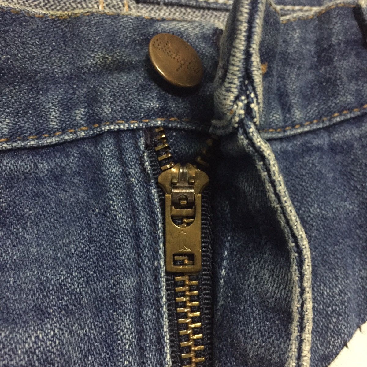 Japanese Brand Wrangler Destroyed Custom Jeans Denim Pant Size US 35 - 11 Thumbnail